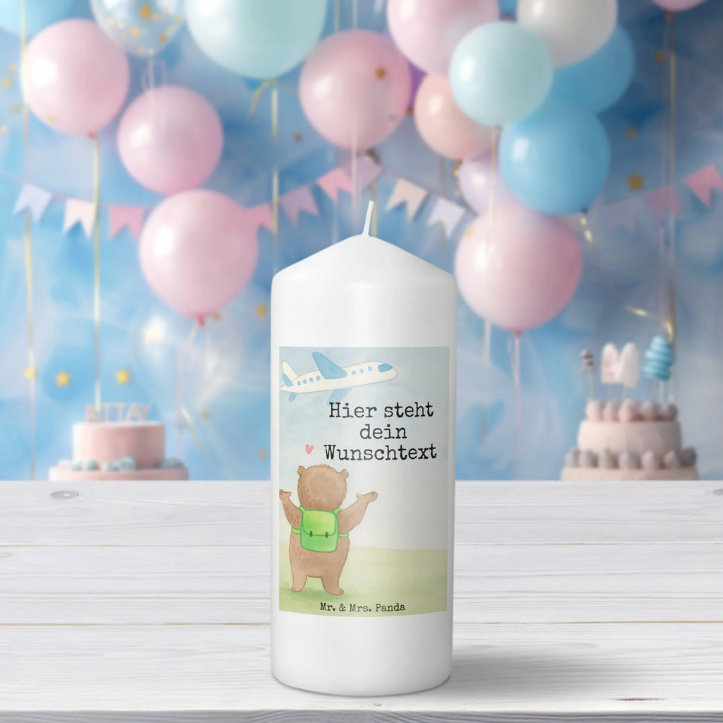 Personalisierte Kerze Bär Flugzeug Design Votivkerze Mit Wunschname, Outdoor-Kerze Mit Namensgravur, Sojawachskerze Mit Namensdruck, Andachtskerze Mit Namensgravur, Adventskerze Mit Wunschname, Gartenkerze Mit Namen, Osterkerze Mit Namen, Kommunionkerze Mit Namen, Taufekerze Mit Namensgravur, Streukerze Mit Namensdruck, Laternenkerze Mit Namensdruck, Kerze Mit Namen, Metall-Kerze Mit Namensgravur, LED-Kerze Mit Wunschname, Tischkerze Mit Namensdruck, Kerze Mit Prägung Und Wunschname, Grabkerze Mit Namensgravur, Gedenkkerze Mit Namen, Trauerkerze Mit Namen, Personalisierte Kerze, Schwimmkerze Mit Namen, Blockkerze Mit Namensdruck, Fair-Trade-Kerze Mit Namensgravur, Duftkerze Mit Namen, Handgegossene Kerze Mit Namen, Glas-Kerze Mit Wunschname, Teelicht Mit Namensdruck, Tafelkerze Mit Wunschname, Bienenwachskerze Mit Wunschname, Stabkerze Mit Gravur, Holz-Kerze Mit Namen, Stumpenkerze Mit Namensgravur, Handgemachte Kerze Mit Wunschname, Gastgeschenk Kerze Mit Namen, Kerze Für Geburtstag Mit Wunschname, Weihnachtskerze Mit Namensgravur, Bio-Kerze Mit Wunschname, Kerze Für Hochzeit Mit Namensgravur, Stearinkerze Mit Gravur, Firmungskerze Mit Wunschname, Kerzen-Set Mit Namensgravur, Kerze Mit Spruch Und Namen, Liebe, Partner, Freund, Freundin, Ehemann, Ehefrau, Heiraten, Verlobung, Heiratsantrag, Liebesgeschenk, Jahrestag, Hocheitstag, Geschenk für Frauen, Valentinstag, für Männer, für Ehemann, Hochzeitstag, Geschenk für Freundin, Mitbringsel, Liebesbeweis, Geschenk für Partner