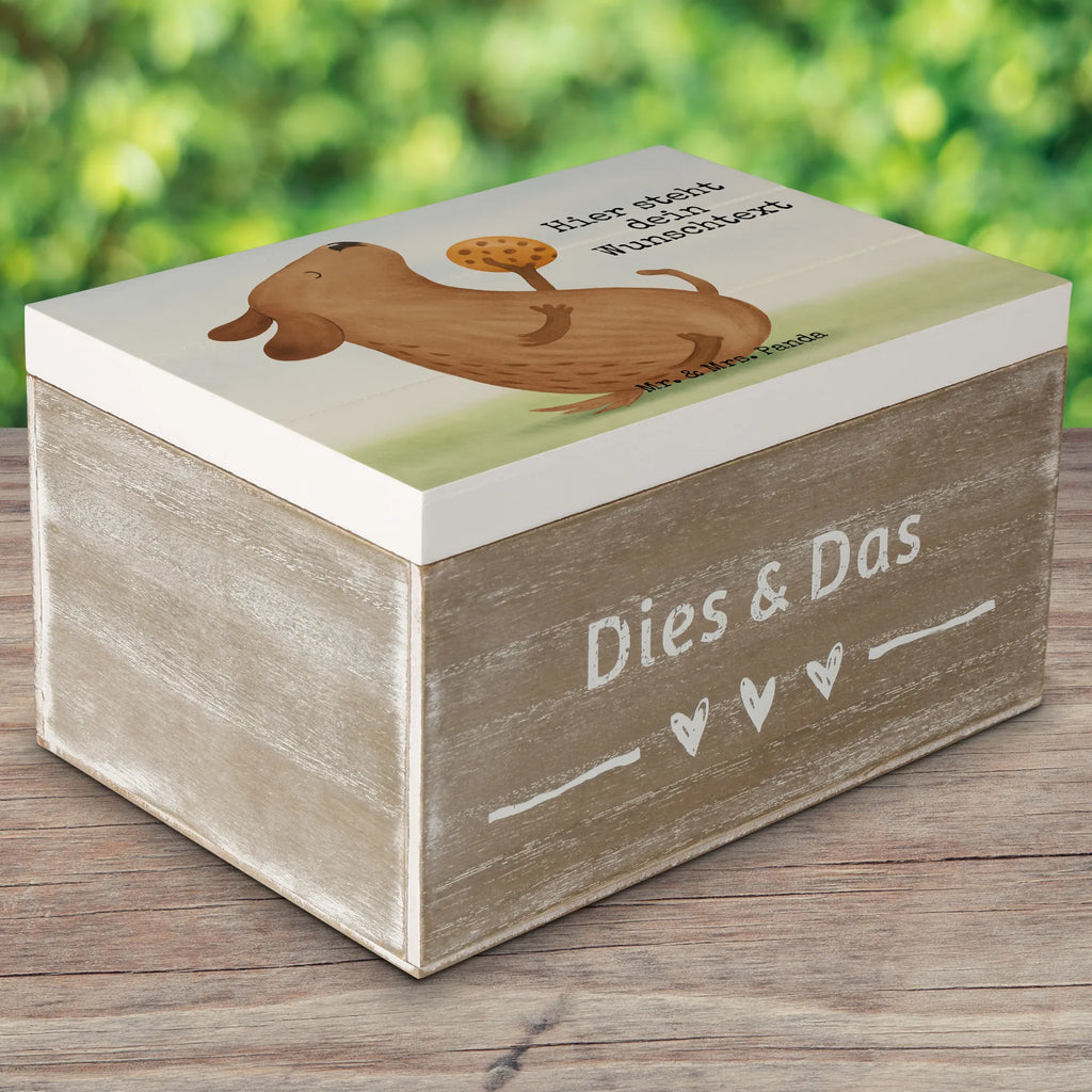 Personalisierte Holzkiste Hund Keks Design Truhe Personalisiert, Schatzkiste mit Namen, Erinnerungskiste Personalisiert, Erinnerungsbox mit Namen, Aufbewahrungsbox mit Namen, Erinnerungsbox Personalisiert, Truhe mit Namen, GEschenkdose personalisiert, Schatulle Personalisiert, Holzkiste Personalisiert, Schatulle mit Namen, Holzkiste mit Namen, Aufbewahrungsbox Personalisiert, Erinnerungskiste, Dekokiste Personalisiert, Dekokiste mit Namen, Schatzkiste Personalisiert, Kiste Personalisiert, Kiste mit Namen, mit Namen, Geschenkbox personalisiert, Hund, Hundemotiv, Haustier, Hunderasse, Tierliebhaber, Hundebesitzer, Sprüche, Hundeleckerli, Leckerli, Hundesnacks, Hundekekse