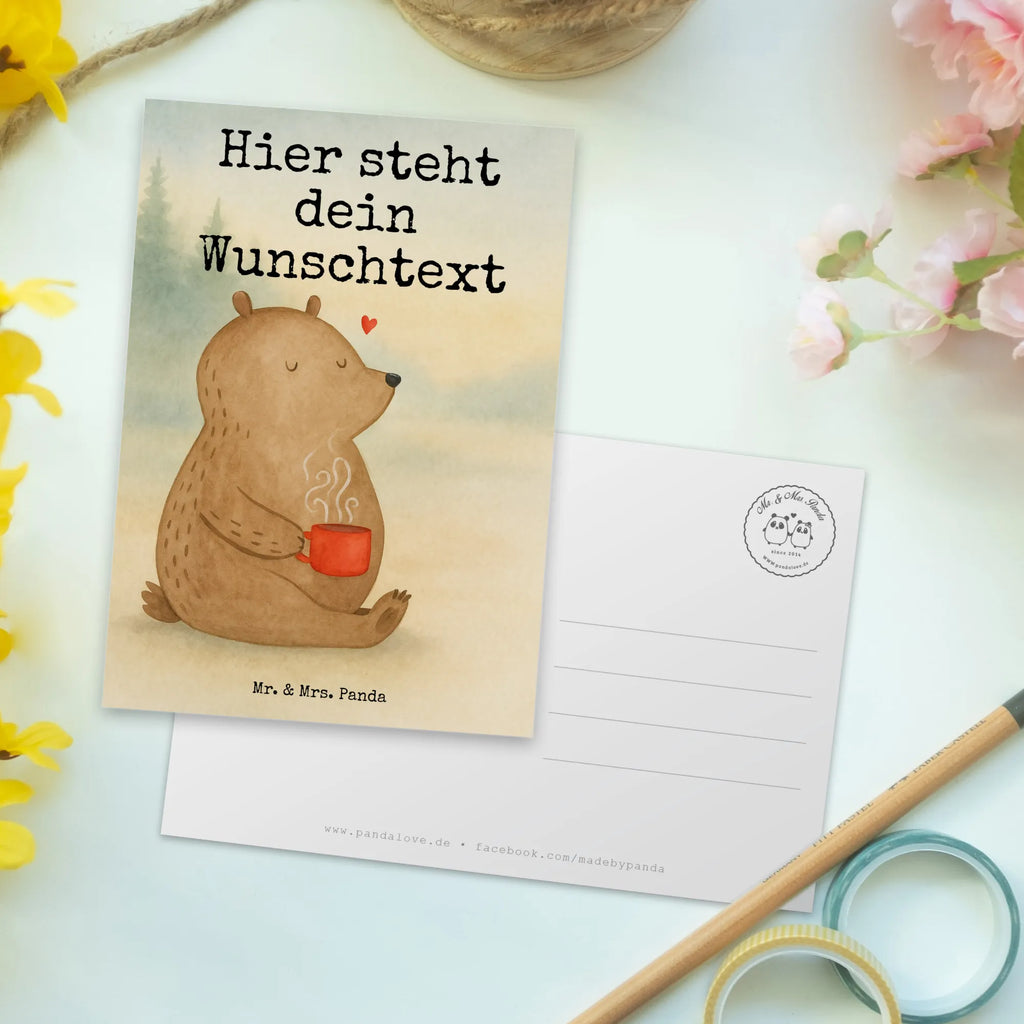 Personalisierte Postkarte Bär Morgenkaffee Design Einladung mit Namen, Geschenkkarte mit Namen, Karte mit Wunschtext, Postkarte bedrucken, Postkarte mit Wunschtext, Ansichtskarte mit Namen, Postkarte mit Namen, Postkarte personalisierbar, Einladung mit Wunschtext, Grußkarte mit Namen, Geschenkkarte mit Wunschtext, Karte mit Namen, Ansichtskarte mit Wunschtext, Grußkarte mit Wunschtext, Liebe, Partner, Freund, Freundin, Ehemann, Ehefrau, Heiraten, Verlobung, Heiratsantrag, Liebesgeschenk, Jahrestag, Hocheitstag, für Ehemann, Geschenk für Freundin, Geschenk für Frauen, Valentinstag, für Männer, Hochzeitstag, Geschenk für Partner, Mitbringsel, Liebesbeweis