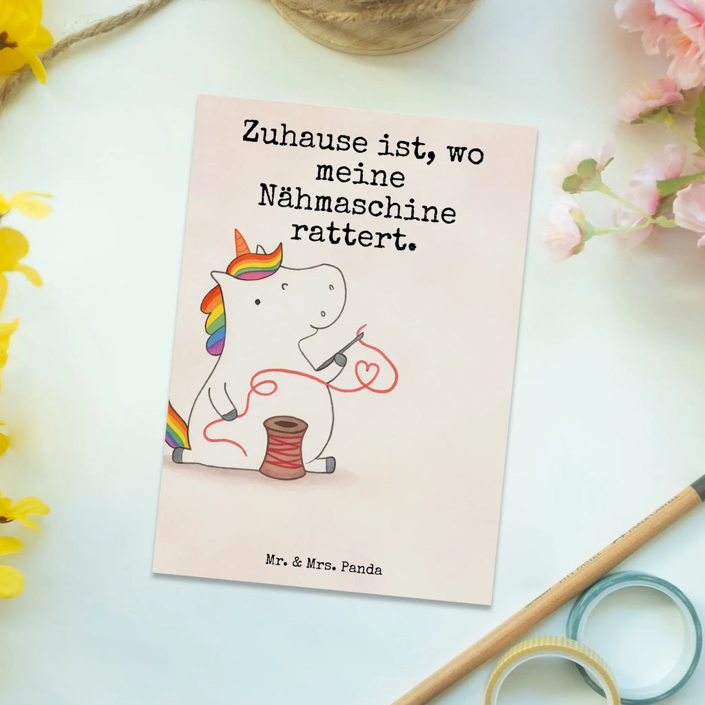 Postkarte Einhorn Näherin Design Geschenkkarte, Geburtstagskarte, Grußkarte, Einladung, Postkarte, Einladung Geburtstag, Karte, Ansichtskarten, Dankeskarte, Einladungskarten Geburtstag, Einladungskarte, Ansichtskarte, Einhorn, Einhörner, Einhorn Deko, Unicorn, basteln, Näherin, Nähzimmer, nähen, Häkeln, Freundin, Stricken, Mädchen