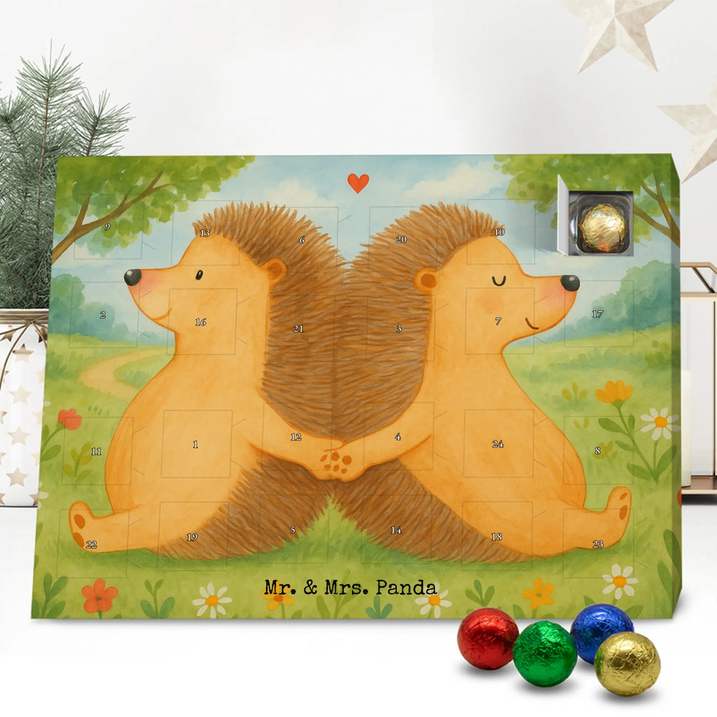 Adventskalender Igel händchenhaltend Design Adventskalender, kalender schokolade, schokoladen kalender, advent kalender, Schoko Adventskalender, süßigkeiten adventskalender, adventskalender mit schokolade, adventskalender mit süßigkeiten, adventskalender pralinen, Schokoladen Adventskalender, süßigkeiten kalender, schokokalender, schokolade adventskalender, pralinen adventskalender, schoko kalender, Weihnachtskalender Schokolade, schokoladenkalender, Adventskalender Schokolade, Weihnachtskalender, weihnachtskalender schoko, adventskalender mit pralinen, adventskalender süßigkeiten, schoko weihnachtskalender, Liebe, Freundin, Liebesgeschenk, Jahrestag, Verlobung, Partner, Ehemann, Ehefrau, Heiraten, Heiratsantrag, Hocheitstag, Freund, Liebesbeweis, Gemeinsamkeit, Hochzeit, Love, Liebesbotschaft, Igelliebe, Igel, Lieblingsmensch, Hand in Hand, Große Liebe, Geschenk für Zwei