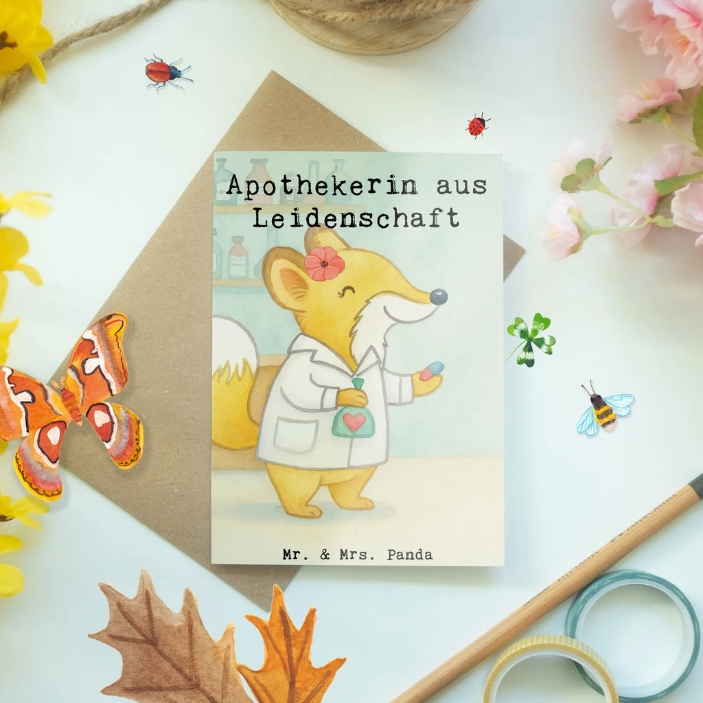 Grußkarte Apothekerin Leidenschaft Design Klappkarte, Grußkarte, Einladungskarte, Hochzeitskarte, Geburtstagskarte, Glückwunschkarte, Karte, Ansichtskarten, Beruf, Ausbildung, Jubiläum, Abschied, Rente, Kollege, Kollegin, Geschenk, Schenken, Arbeitskollege, Mitarbeiter, Firma, Danke, Dankeschön, Apothekerin, Staatsexamen, Pharmazie, Approbation, Eröffnung Apotheke