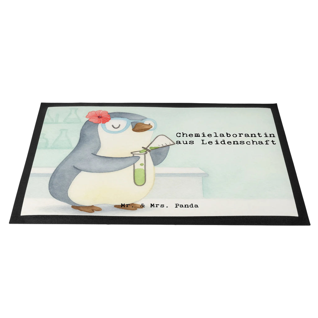 Fußmatte Chemielaborantin Leidenschaft Design Motivfußmatte, Türmatte, Matte, Fußabtreter außen, Sauberlaufmatte, Haustürmatte, Fußabstreifer außen, Fußabstreifer, Schmutzfangteppich, Gummimatte, Eingangsteppich, Fußmatte innen, Schmutzfangmatte waschbar, Fussmatten online, Fußmatte außen wetterfest, Fußmatte außen, Gummi Matte, Schmutzmatte, Fußabtreter, Vorleger, Schmutzfangmatte, Fußmatten, Fußmatte waschbar, Fussmatten, Fußmatte outdoor, Schmutzfänger, Türvorleger, Beruf, Ausbildung, Jubiläum, Abschied, Rente, Kollege, Kollegin, Geschenk, Schenken, Arbeitskollege, Mitarbeiter, Firma, Danke, Dankeschön, Forschung, Labor, Naturwissenschaftlerin, Chemielaborantin, Studium, Wissenschaftlerin, Chemikerin