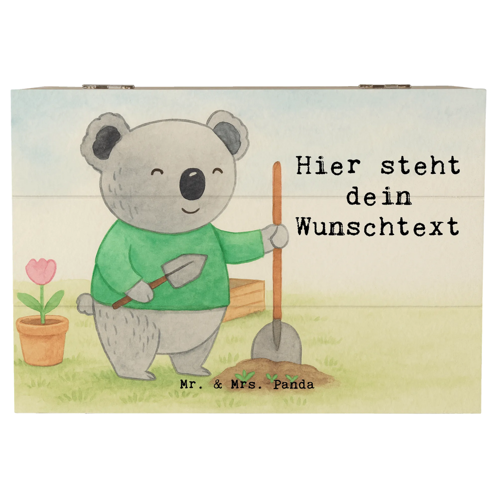 Personalisierte Holzkiste Garten- und Landschaftsbauer Leidenschaft Design Truhe mit Namen, Schatzkiste Personalisiert, Dekokiste mit Namen, Erinnerungsbox Personalisiert, Kiste Personalisiert, Erinnerungskiste, Schatulle Personalisiert, Holzkiste Personalisiert, Dekokiste Personalisiert, Aufbewahrungsbox mit Namen, Schatulle mit Namen, Aufbewahrungsbox Personalisiert, GEschenkdose personalisiert, Erinnerungsbox mit Namen, Holzkiste mit Namen, Schatzkiste mit Namen, Kiste mit Namen, Geschenkbox personalisiert, Truhe Personalisiert, Erinnerungskiste Personalisiert, mit Namen, Beruf, Ausbildung, Jubiläum, Abschied, Rente, Kollege, Kollegin, Geschenk, Schenken, Arbeitskollege, Mitarbeiter, Firma, Danke, Dankeschön, Gartenplaner, Gärtner, Hobbygärtner, Gartenbau, Garten- und Landschaftsbauer, Gärtnerei