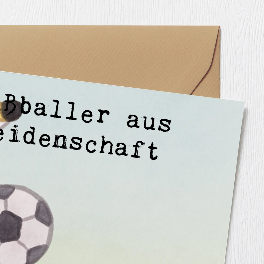 Deluxe Karte Fußballer Leidenschaft Design Hochwertige Klappkarte, Glückwunschkarte, Geburtstagskarte, Hochzeitskarte, Karte, Grußkarte, Klappkarte, Hochwertige Grußkarte, Einladungskarte, Beruf, Ausbildung, Jubiläum, Abschied, Rente, Kollege, Kollegin, Geschenk, Schenken, Arbeitskollege, Mitarbeiter, Firma, Danke, Dankeschön, Profi Fußballer, Fußballer, Fußballspiel, Glücksbringer, Fußballspieler