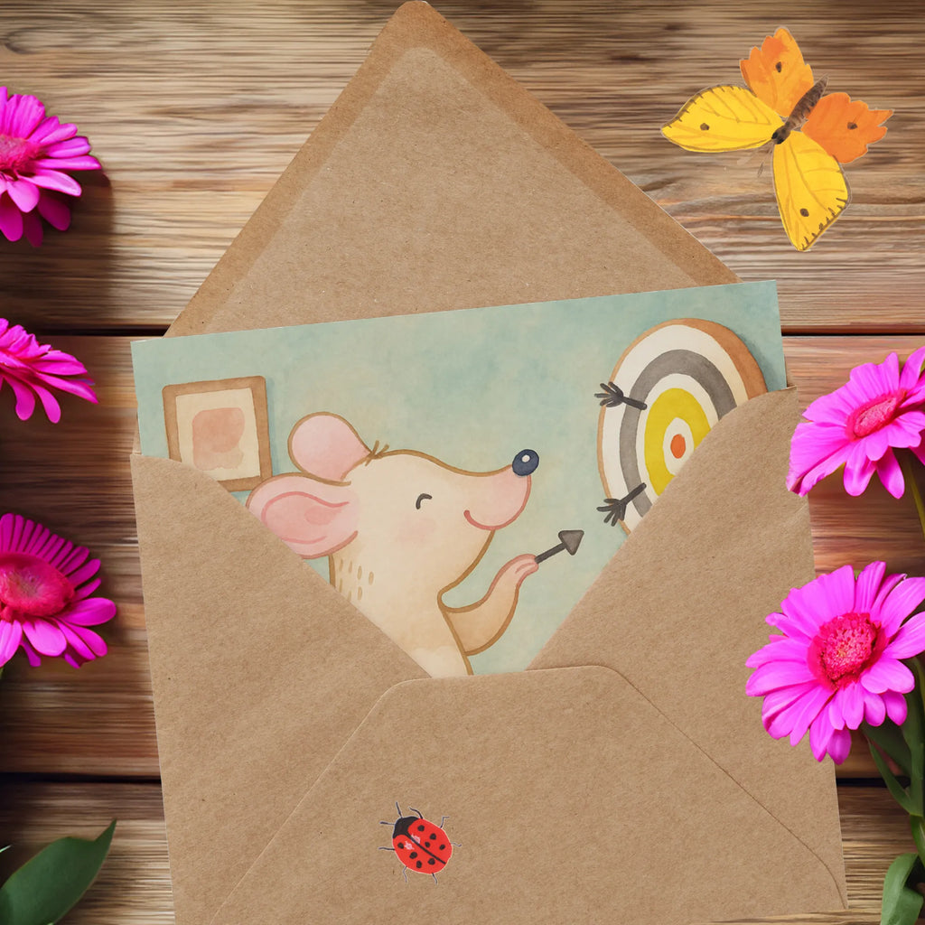 Deluxe Karte Maus Dart spielen Design Karte, Hochwertige Klappkarte, Hochwertige Grußkarte, Klappkarte, Einladungskarte, Grußkarte, Glückwunschkarte, Hochzeitskarte, Geburtstagskarte, Geschenk, Sport, Sportart, Hobby, Schenken, Danke, Dankeschön, Auszeichnung, Gewinn, Sportler, Dart spielen, Dart Turnier, Darten, Darts