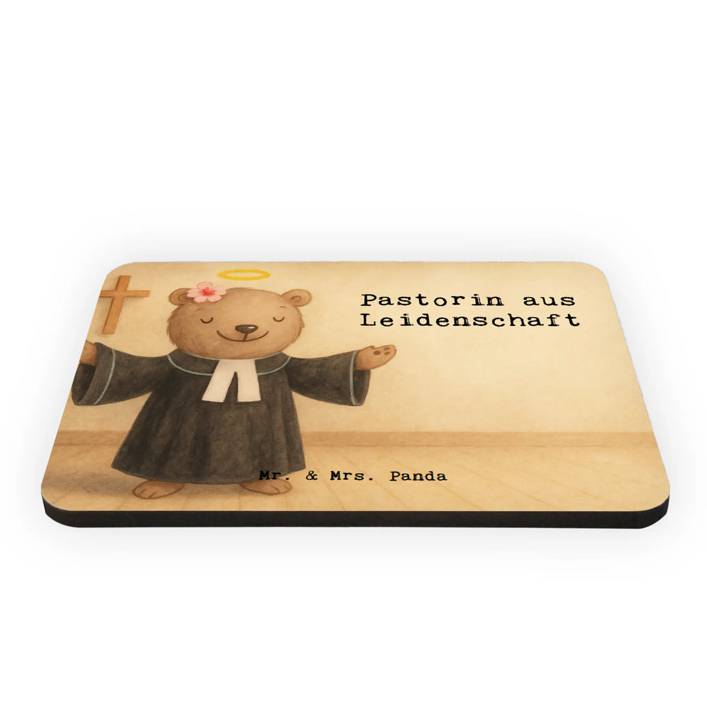Magnet Pastorin Leidenschaft Design Magnete Holz, Notizhalter, Kühlschrank Dekoration, Souvenir Magnet, Whiteboard Magnet, Dekomagnet, Kalendermagnet, fridge magnet, Motivmagnete, Notiz Magnet, Pinnwandmagnet, Kühlschrankmagnet, Geschenk, Schenken, Jubiläum, Danke, Dankeschön, Beruf, Ausbildung, Abschied, Rente, Kollege, Kollegin, Arbeitskollege, Mitarbeiter, Firma, Kirche, Pfarrerin, Dienerin Gottes<br />Geistliche, Theologin, Pastorin, Predigerin<br />Priesterin