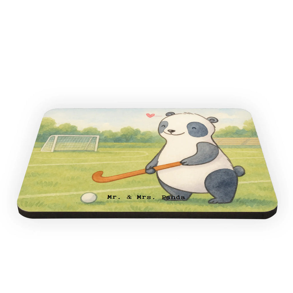 Magnet Panda Hockey spielen Design Notizhalter, Whiteboard Magnet, fridge magnet, Souvenir Magnet, Pinnwandmagnet, Dekomagnet, Kalendermagnet, Motivmagnete, Notiz Magnet, Kühlschrank Dekoration, Kühlschrankmagnet, Magnete Holz, Geschenk, Schenken, Sport, Sportart, Hobby, Danke, Dankeschön, Auszeichnung, Gewinn, Sportler, Hockeyschläger, Feldhockey, Hockey Verein, Hockey spielen