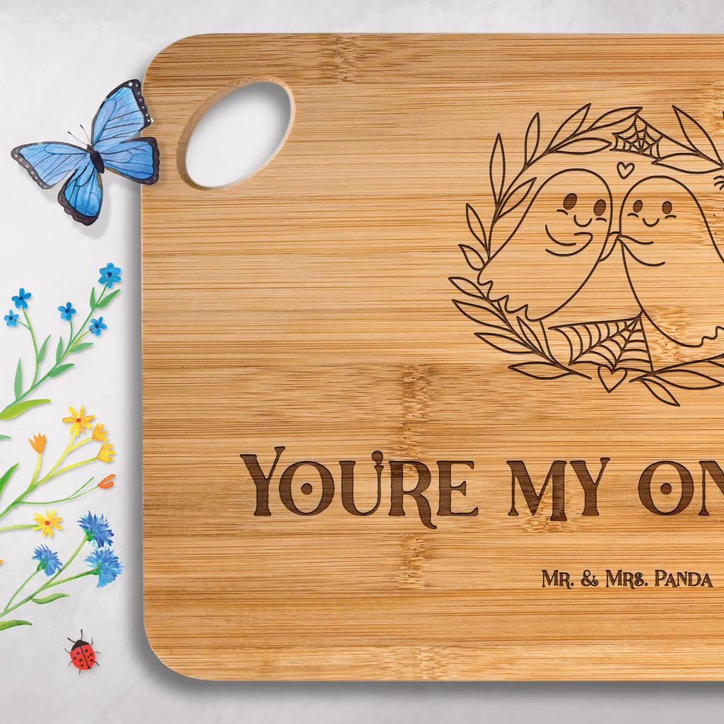 Schneidebrett Gespenster  Liebe Servierbrett, Frühstücksbrett, Schneidebrett, Holzbrettchen, Brett, Holzbrett, Küchenbrett, Hackbrett, Dekoration, Geschenke, Schenken, Deko, Halloween, Martinssingen, Verliebt, Paar, Gespenst