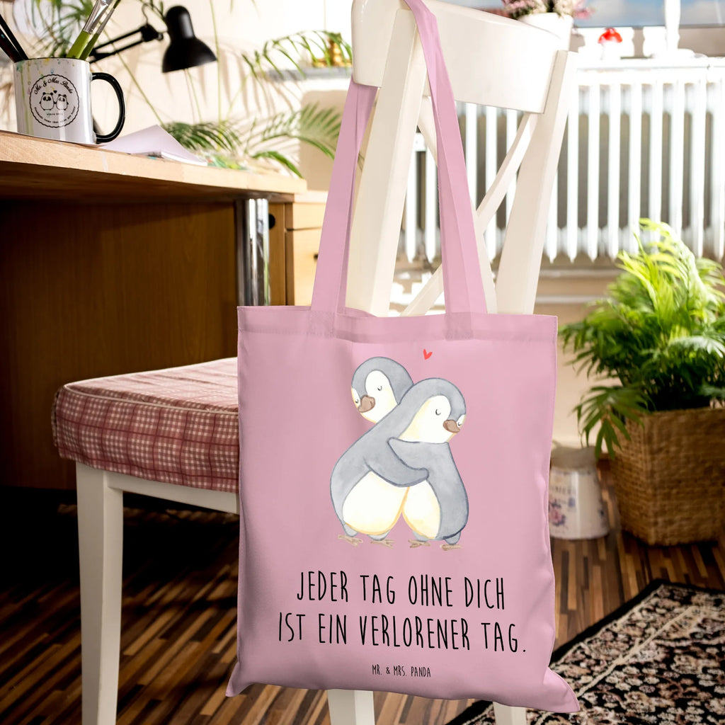 Tote bag penguins Cuddle Beutel, Laptoptasche, Jutetasche, Stofftasche, Einkaufstüte, Strandtasche, Einkaufstasche, Shopper, Badetasche, Tasche, Schultertasche, Beuteltasche, Jutebeutel, Stoffbeutel, Tragetasche, Umhängetasche, Liebe, Partner, Freund, Freundin, Ehemann, Ehefrau, Heiraten, Verlobung, Heiratsantrag, Liebesgeschenk, Jahrestag, Hocheitstag, Geschenk für Partner, für Männer, Hochzeitstag, Geschenk für Freundin, Geschenk für Frauen, Liebesbeweis, für Ehemann, Valentinstag, Mitbringsel