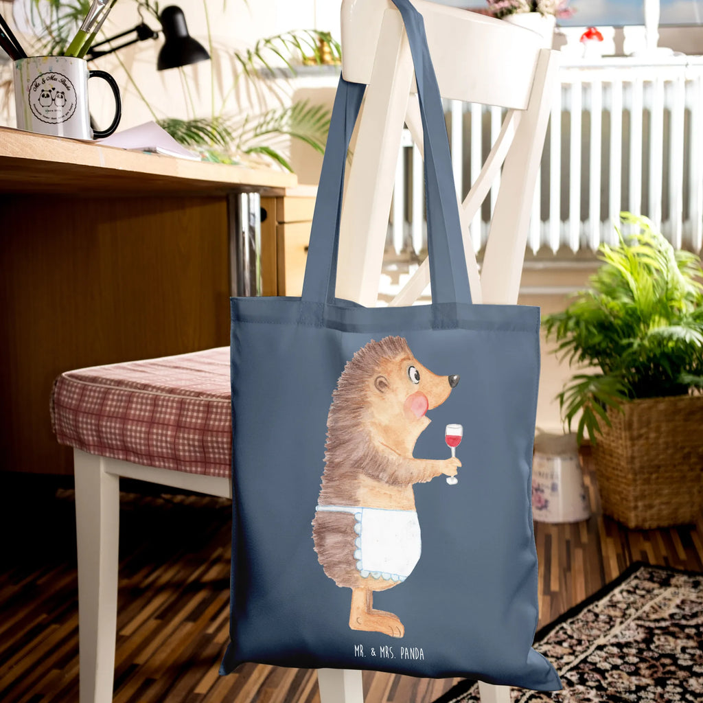 Tote bag Hedgehog wine Beuteltasche, Einkaufstüte, Umhängetasche, Strandtasche, Tragetasche, Laptoptasche, Badetasche, Stoffbeutel, Jutebeutel, Stofftasche, Shopper, Jutetasche, Tasche, Schultertasche, Einkaufstasche, Beutel, Tiermotive, Gute Laune, lustige Sprüche, Tiere, Rotwein, Wein trinken, Weißwein, Weinglas, Geschenk Weinliebhaber, Geschenk Weintrinker, Wein Deko, Igel, Wein Spruch