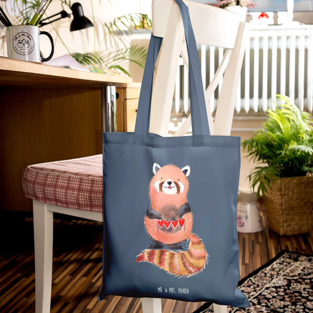 Tote bag red panda Stoffbeutel, Beuteltasche, Shopper, Einkaufstüte, Beutel, Umhängetasche, Einkaufstasche, Badetasche, Stofftasche, Jutebeutel, Schultertasche, Tragetasche, Laptoptasche, Jutetasche, Tasche, Strandtasche, Tiermotive, Gute Laune, lustige Sprüche, Tiere, Panda, Rot, Liebling, Lieblingsmensch, Liebe, Herz