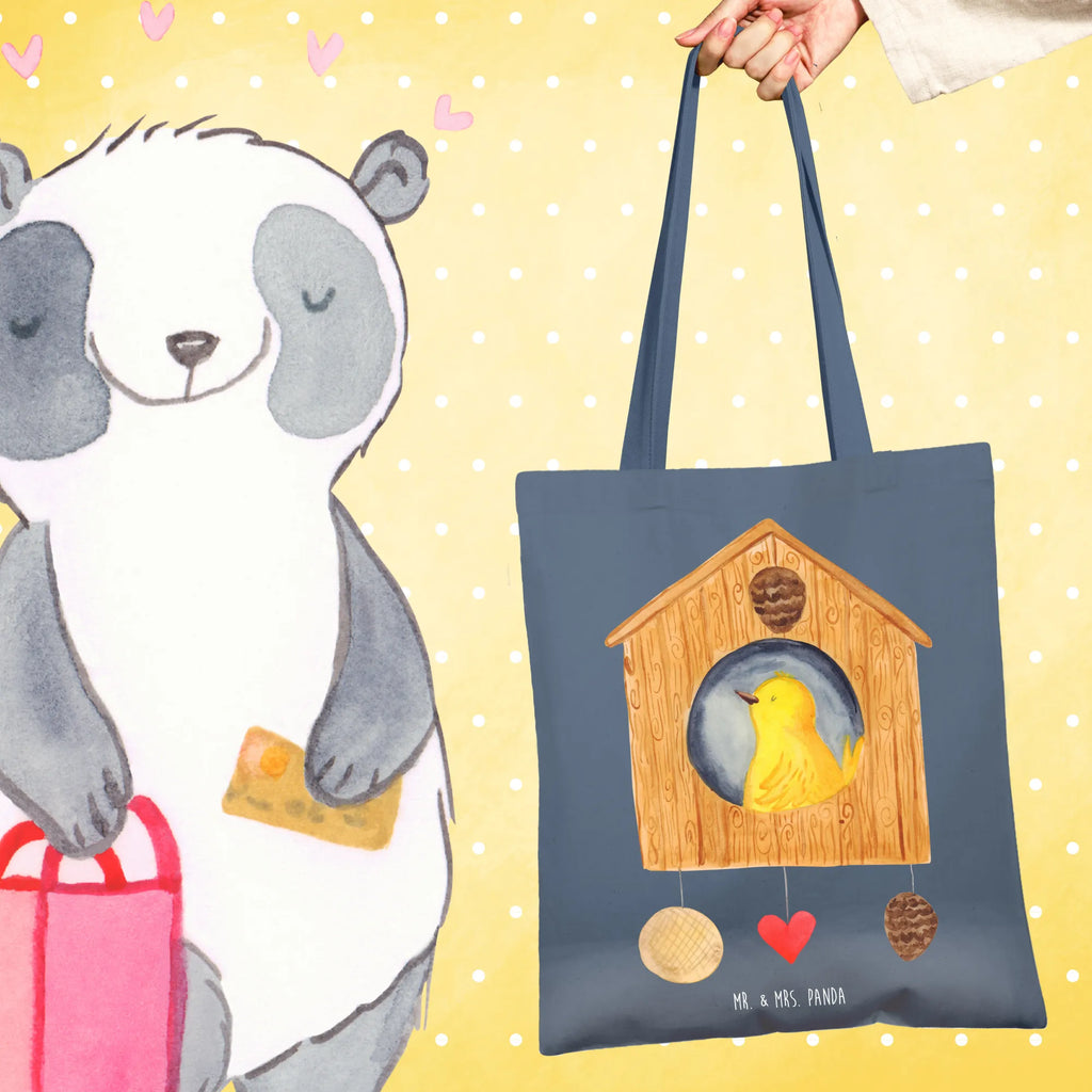 Tote bag Bird House Badetasche, baumwollbeutel, Shopper, uni tasche, Alltagstasche, Umhängetasche, Tüte, Einkaufstasche, Baumwolltasche, shopping tasche, Tragetasche, tote bag, Beutel, Jutebeutel, Laptoptasche, Schultasche, bedruckte tasche, Schultertasche, unitasche, Tasche, Statementbeutel, Henkeltasche, Einkaufstüte, Einkaufsbeutel, Stofftasche, Beuteltasche, Strandtasche, Leinentasche, Stoffbeutel, Jutetasche, büchertasche, Gute Laune, Tiermotive, Tiere, lustige Sprüche, Castle, Nest, unser Haus, Home sweet home, Vögel, Eigenheim, Familie, Vogelhäuschen, Zuhause, Wohnung, Vogelhaus, Haus, Lieblingsort, Vogel