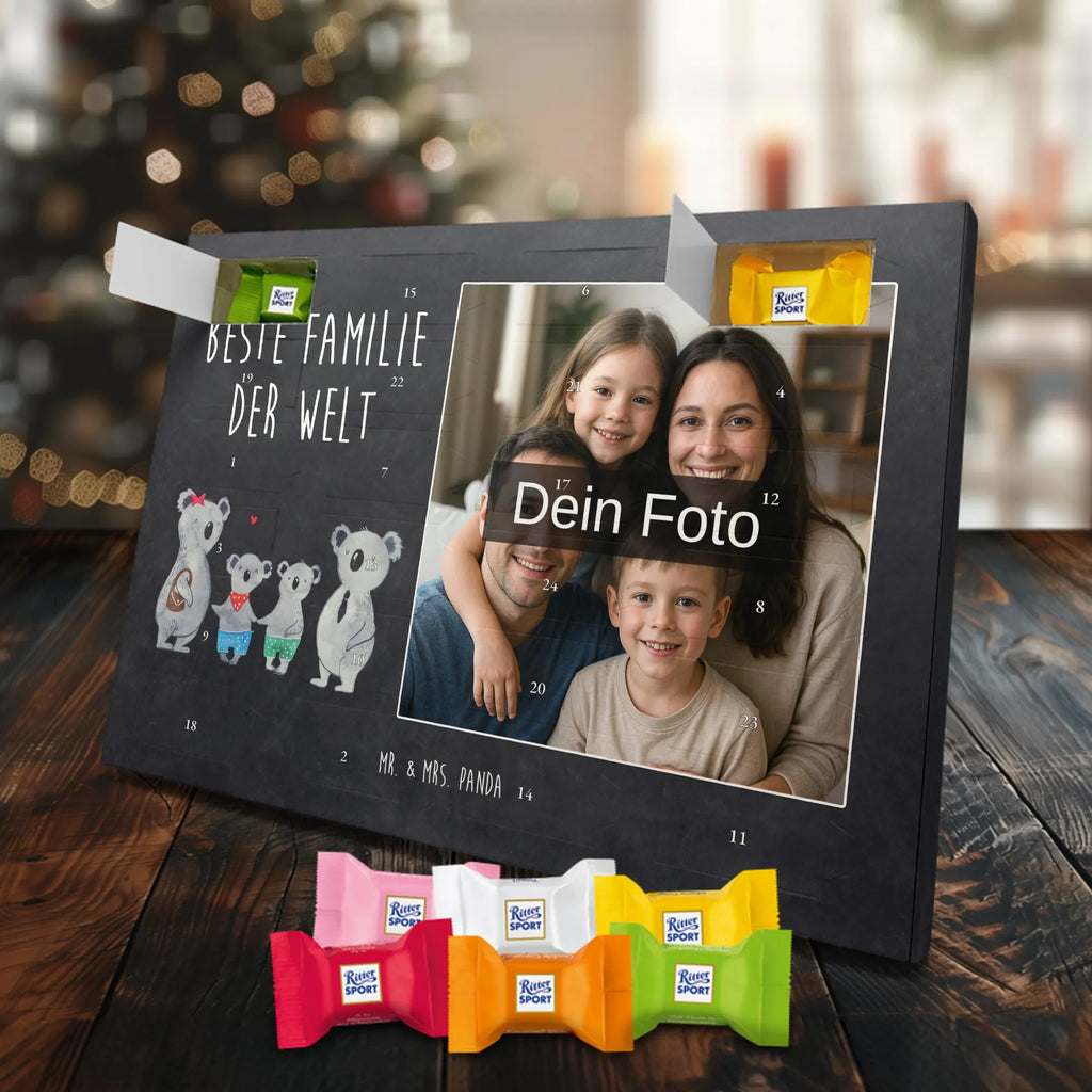 Personalisierter Schoko Foto Adventskalender Koala Familie zwei Personalisierter Schoko Foto Adventskalender, Opa, Bruder, Familie, Muttertag, Schwester, Papa, Mama, Vatertag, Oma, Beste Familie, Lieblingsfamilie, Familienzeit, Koalabär, Koala, Familienleben, Koalafamilie