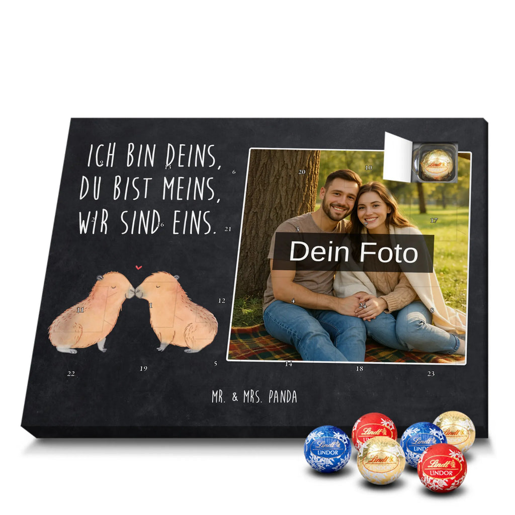  Capybara love Personalisierter Schoko Foto Adventskalender, Gute Laune, Lustige Sprüche, Tiere, Tiermotive, Liebe, Jahrestag, Liebesbeweis, Kuschel Capybaras, Liebesspruch, Valentinstag, Tierliebe, Ehejubiläum, Partnertiere, Beziehung, Verschmolzen, Capybara, Ich Bin Deins, Herzlich, Geschenkidee, Romantisches Geschenk, Du Bist Meins, Verliebt, Paar, Handgezeichnet