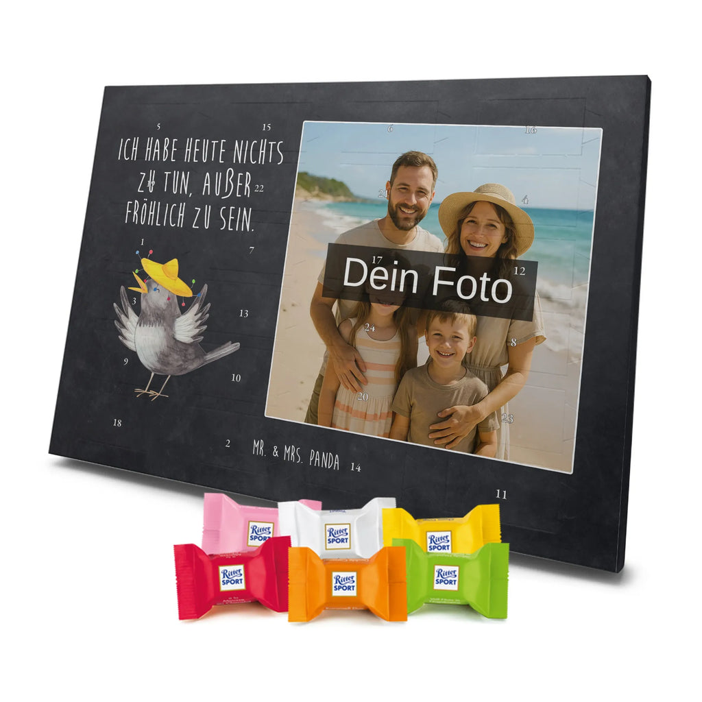 Personalisierter Schoko Foto Adventskalender Rabe Sombrero Personalisierter Schoko Foto Adventskalender, Lustige Sprüche, Tiere, Gute Laune, Tiermotive, Fröhlich sein, glücklich sein, Elster, Motivation, Glück Spruch, Spruch Positiv, Vogel, Froh, Vögel, Rabe