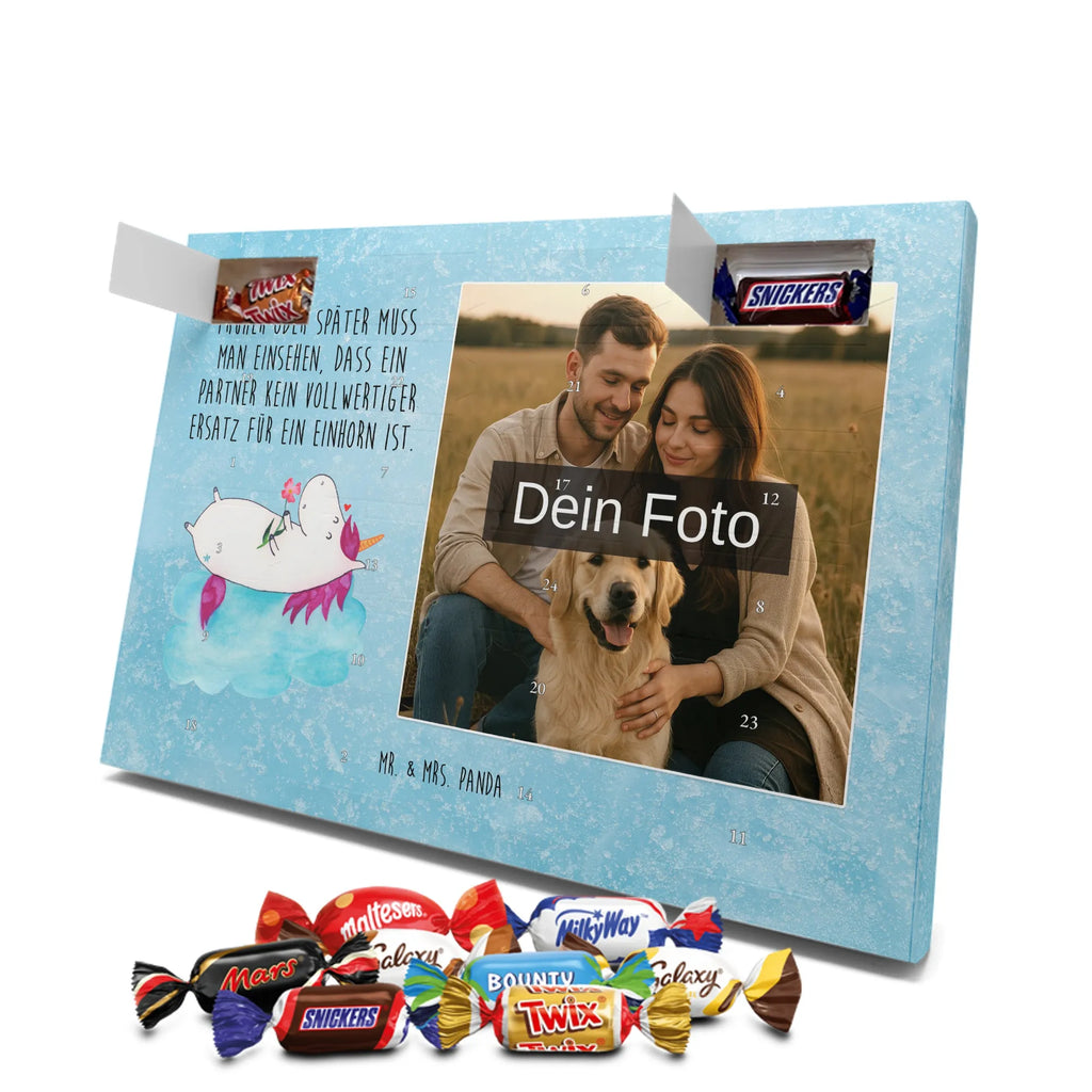 Personalisierter Schoko Foto Adventskalender Einhorn Verliebt Personalisierter Schoko Foto Adventskalender, Unicorn, Einhorn, Einhörner, Einhorn Deko, Liebesbeweis, Verliebt, Wolke, Liebe, Freundin