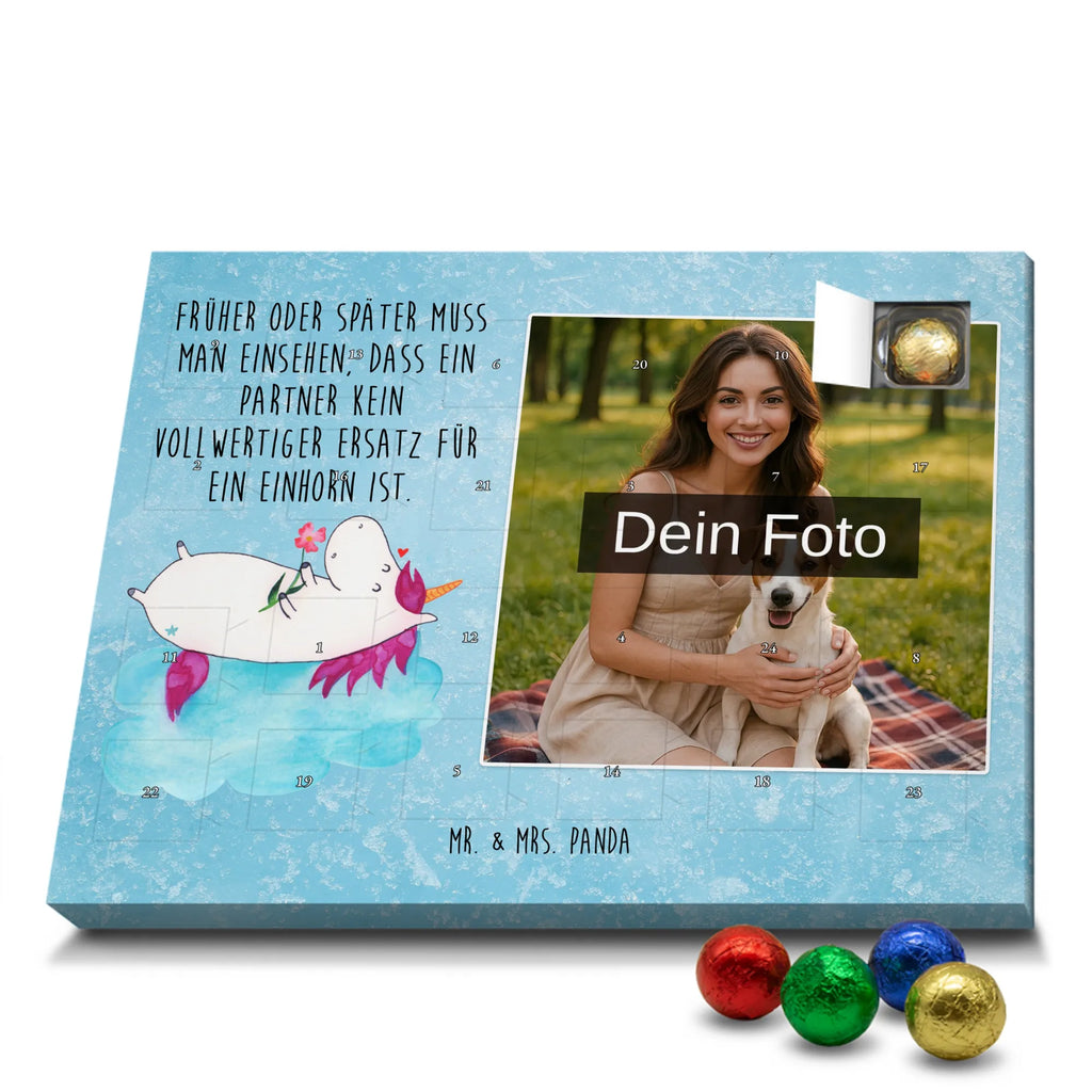 Personalisierter Schoko Foto Adventskalender Einhorn Verliebt Personalisierter Schoko Foto Adventskalender, Unicorn, Einhorn, Einhörner, Einhorn Deko, Liebesbeweis, Verliebt, Wolke, Liebe, Freundin