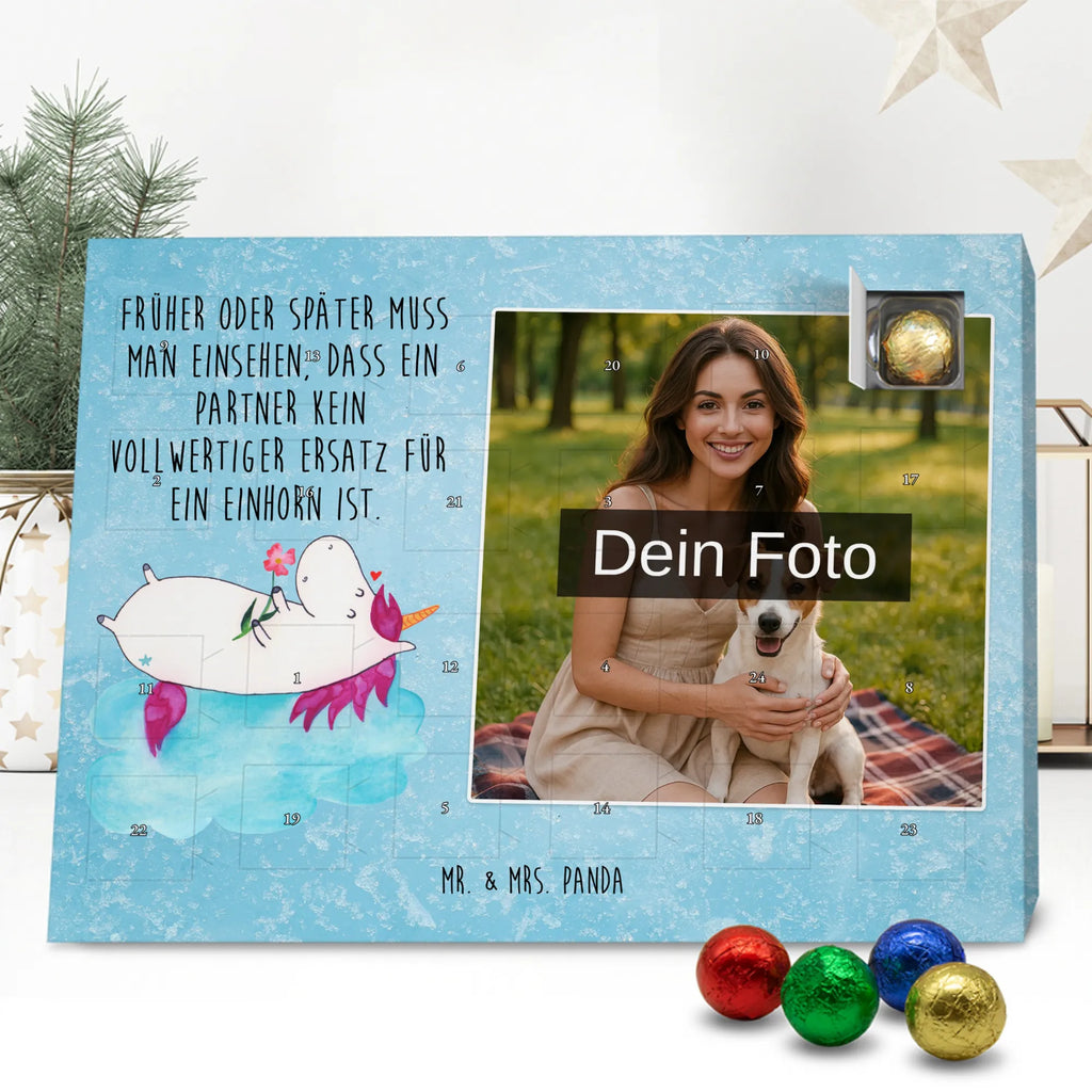 Personalisierter Schoko Foto Adventskalender Einhorn Verliebt Personalisierter Schoko Foto Adventskalender, Unicorn, Einhorn, Einhörner, Einhorn Deko, Liebesbeweis, Verliebt, Wolke, Liebe, Freundin