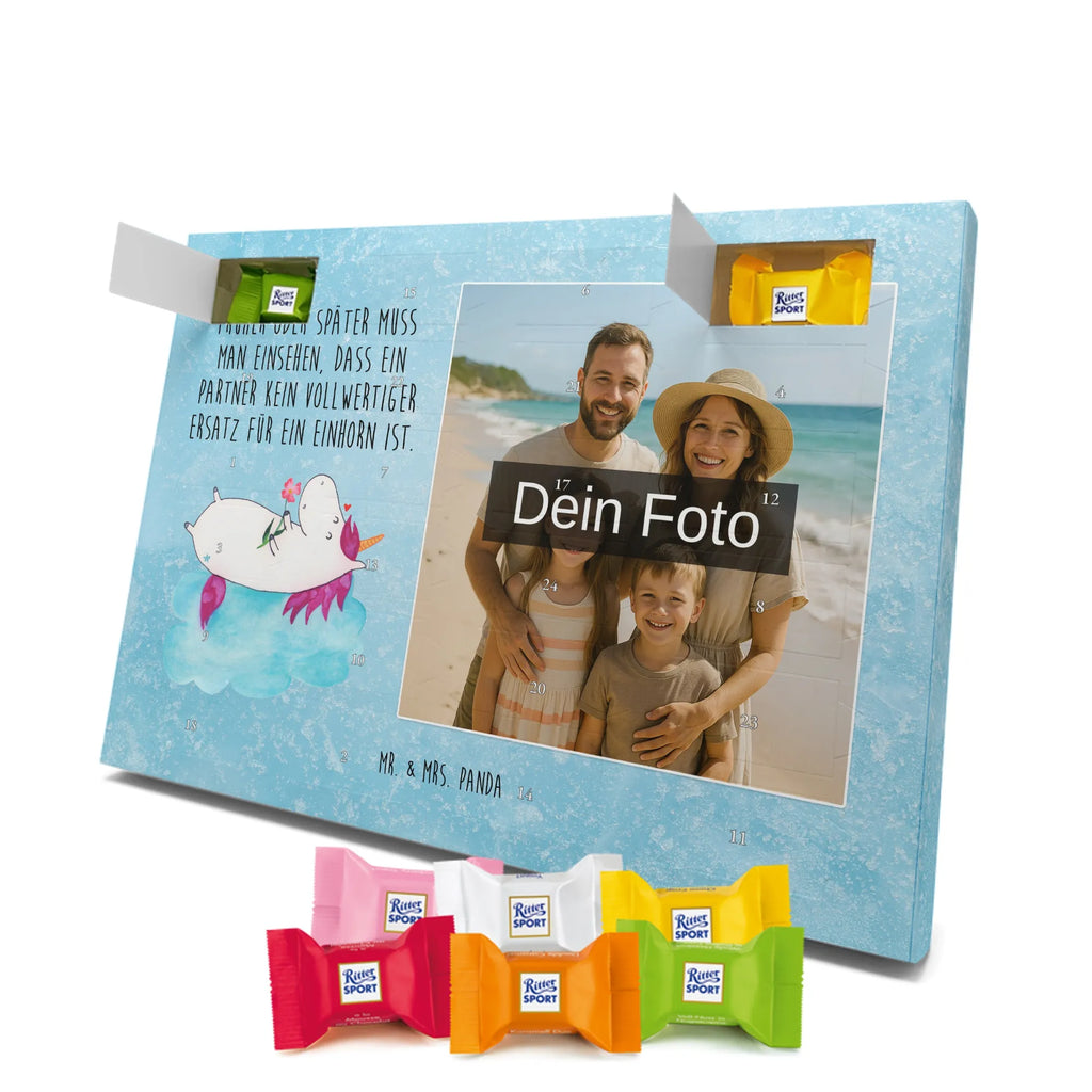 Personalisierter Schoko Foto Adventskalender Einhorn Verliebt Personalisierter Schoko Foto Adventskalender, Unicorn, Einhorn, Einhörner, Einhorn Deko, Liebesbeweis, Verliebt, Wolke, Liebe, Freundin