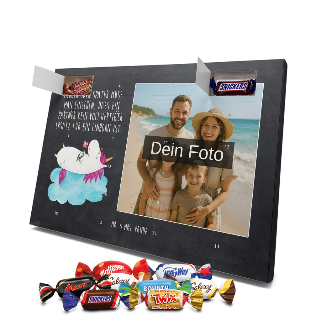 Personalisierter Schoko Foto Adventskalender Einhorn Verliebt Personalisierter Schoko Foto Adventskalender, Unicorn, Einhorn, Einhörner, Einhorn Deko, Liebesbeweis, Verliebt, Wolke, Liebe, Freundin