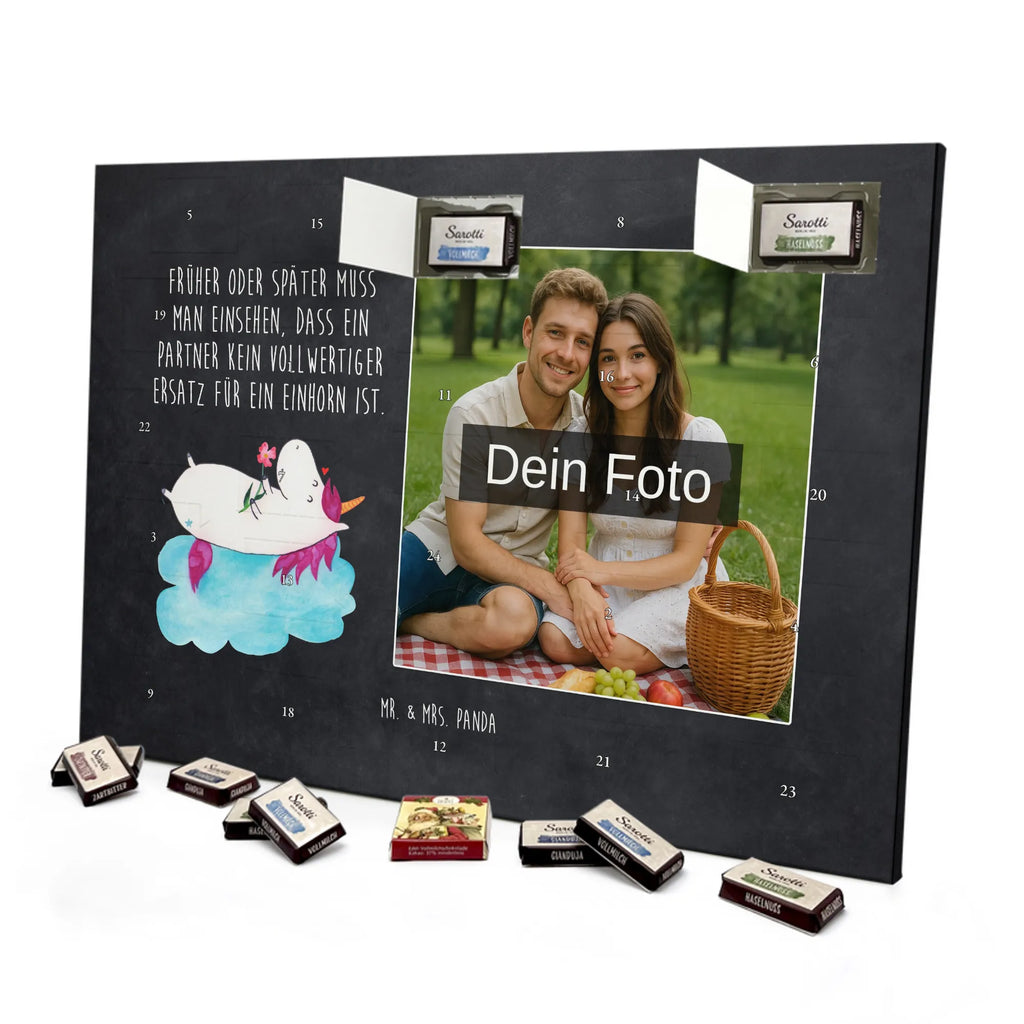 Personalisierter Schoko Foto Adventskalender Einhorn Verliebt Personalisierter Schoko Foto Adventskalender, Unicorn, Einhorn, Einhörner, Einhorn Deko, Liebesbeweis, Verliebt, Wolke, Liebe, Freundin
