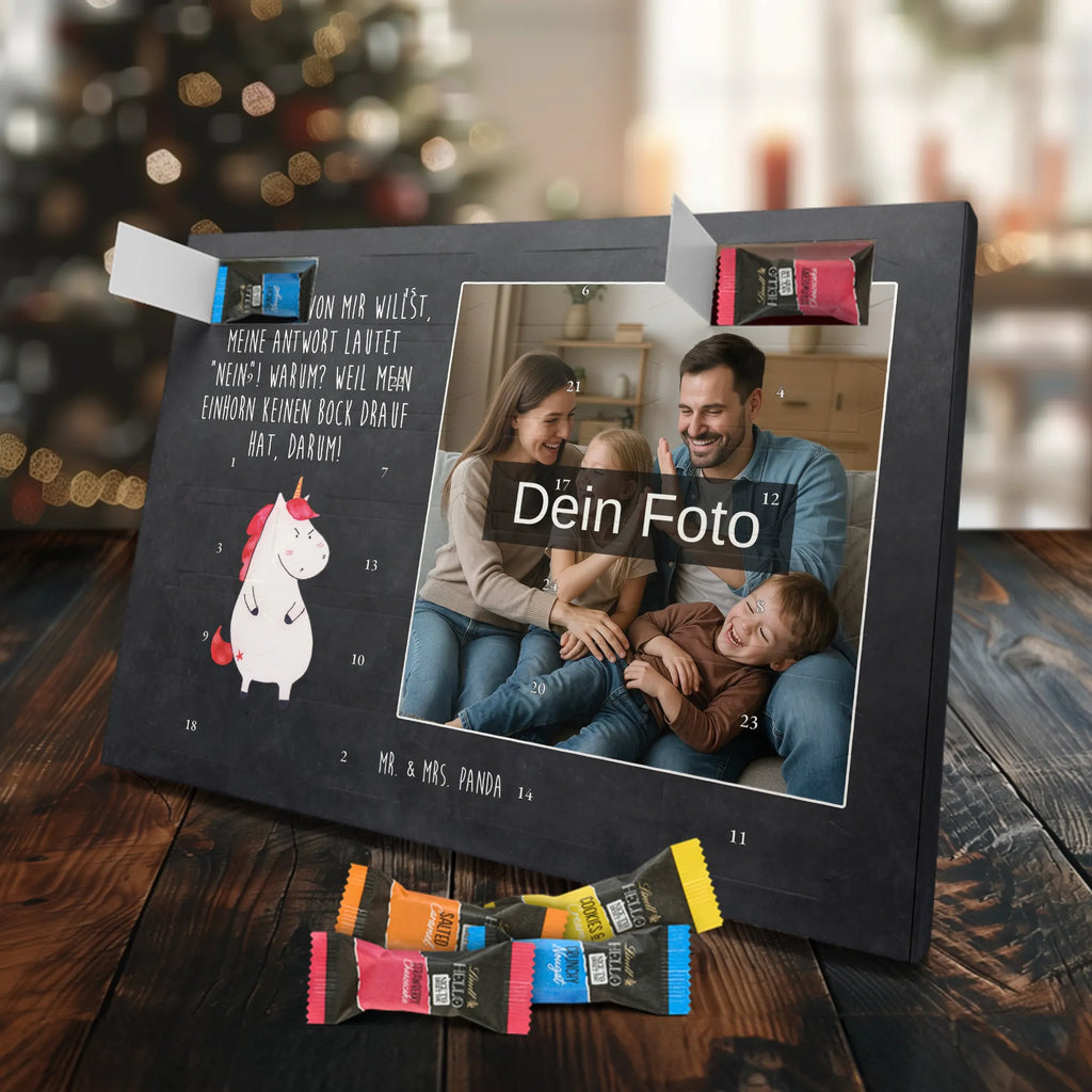 Personalisierter Schoko Foto Adventskalender Einhorn Wut Personalisierter Schoko Foto Adventskalender, Unicorn, Einhorn, Einhörner, Einhorn Deko, Arbeit, Ansage, Nein, Büro, wütend, Lustlos, Geschenk, Lustig, Realität, Dumme Fragen, Spaß