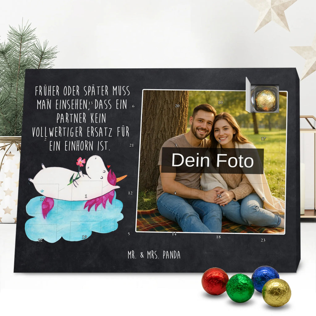 Personalisierter Schoko Foto Adventskalender Einhorn Verliebt Personalisierter Schoko Foto Adventskalender, Unicorn, Einhorn, Einhörner, Einhorn Deko, Liebesbeweis, Verliebt, Wolke, Liebe, Freundin