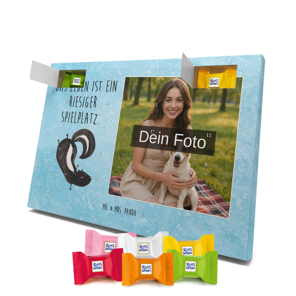 Personalisierter Schoko Foto Adventskalender Stinktier Handstand Personalisierter Schoko Foto Adventskalender, Stinktier, Skunk, Verpielt, Stinker, Raubtier, Spielplatz, Wildtier, Kind, Stinki