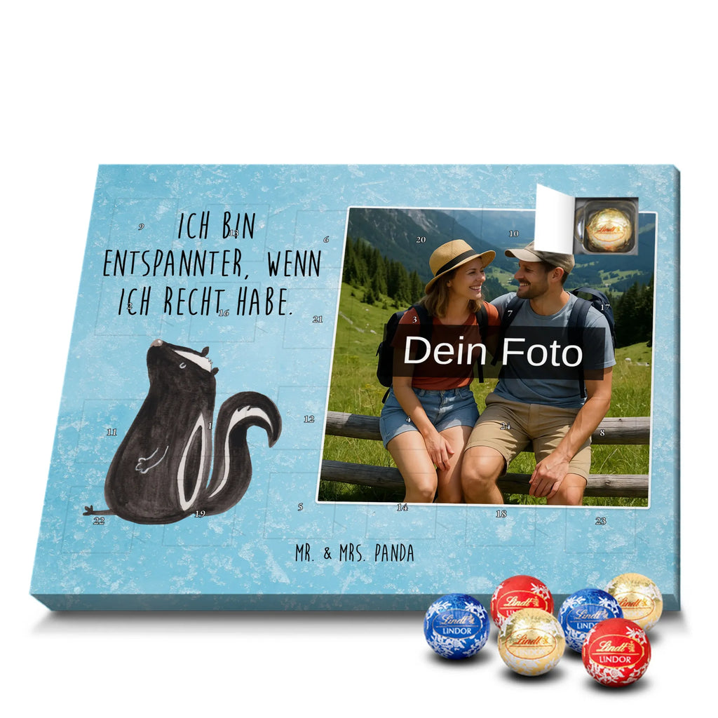 Personalisierter Schoko Foto Adventskalender Stinktier Sitzen Personalisierter Schoko Foto Adventskalender, Skunk, Stinktier, Büro, Recht, Wildtier, Stinki, Spruch, Besserwisser, Stinker, Raubtier