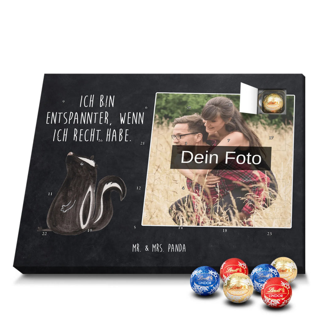 Personalisierter Schoko Foto Adventskalender Stinktier Sitzen Personalisierter Schoko Foto Adventskalender, Skunk, Stinktier, Büro, Recht, Wildtier, Stinki, Spruch, Besserwisser, Stinker, Raubtier