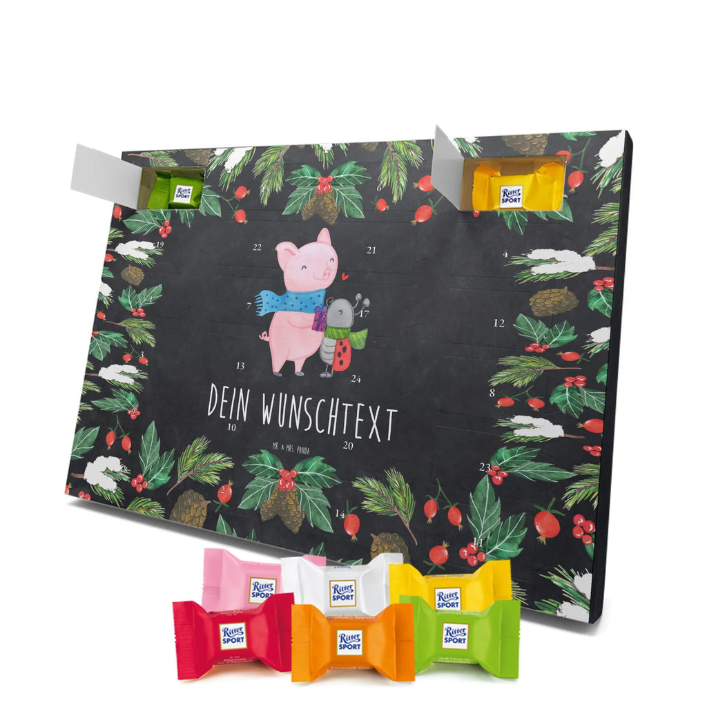 Personalisierter Schoko Adventskalender Glühschwein Smörle Personalisierter Adventskalender, Adventskalender mit Namen, Wintermotiv, Weihnachtsdeko, Weihnachten, Winter, Heiligabend, Advent, Nikolaus, Romantische Geschenkidee Glühwein, Handgezeichnetes Glühschwein, Winterlicher Glühwein Spruch, Marienkäfer in Winterkleidung, Herzliches Marienkäfer Motiv, Glühwein Ist Köstlich Spruch, Glühwein Liebhaber Geschenk, Kreatives Glühschwein Design, Smörle Der Stolze Marienkäfer, Süßer Marienkäfer Gibt Geschenk