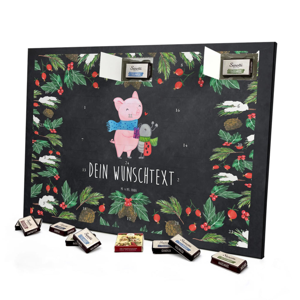 Personalisierter Schoko Adventskalender Glühschwein Smörle Personalisierter Adventskalender, Adventskalender mit Namen, Wintermotiv, Weihnachtsdeko, Weihnachten, Winter, Heiligabend, Advent, Nikolaus, Romantische Geschenkidee Glühwein, Handgezeichnetes Glühschwein, Winterlicher Glühwein Spruch, Marienkäfer in Winterkleidung, Herzliches Marienkäfer Motiv, Glühwein Ist Köstlich Spruch, Glühwein Liebhaber Geschenk, Kreatives Glühschwein Design, Smörle Der Stolze Marienkäfer, Süßer Marienkäfer Gibt Geschenk