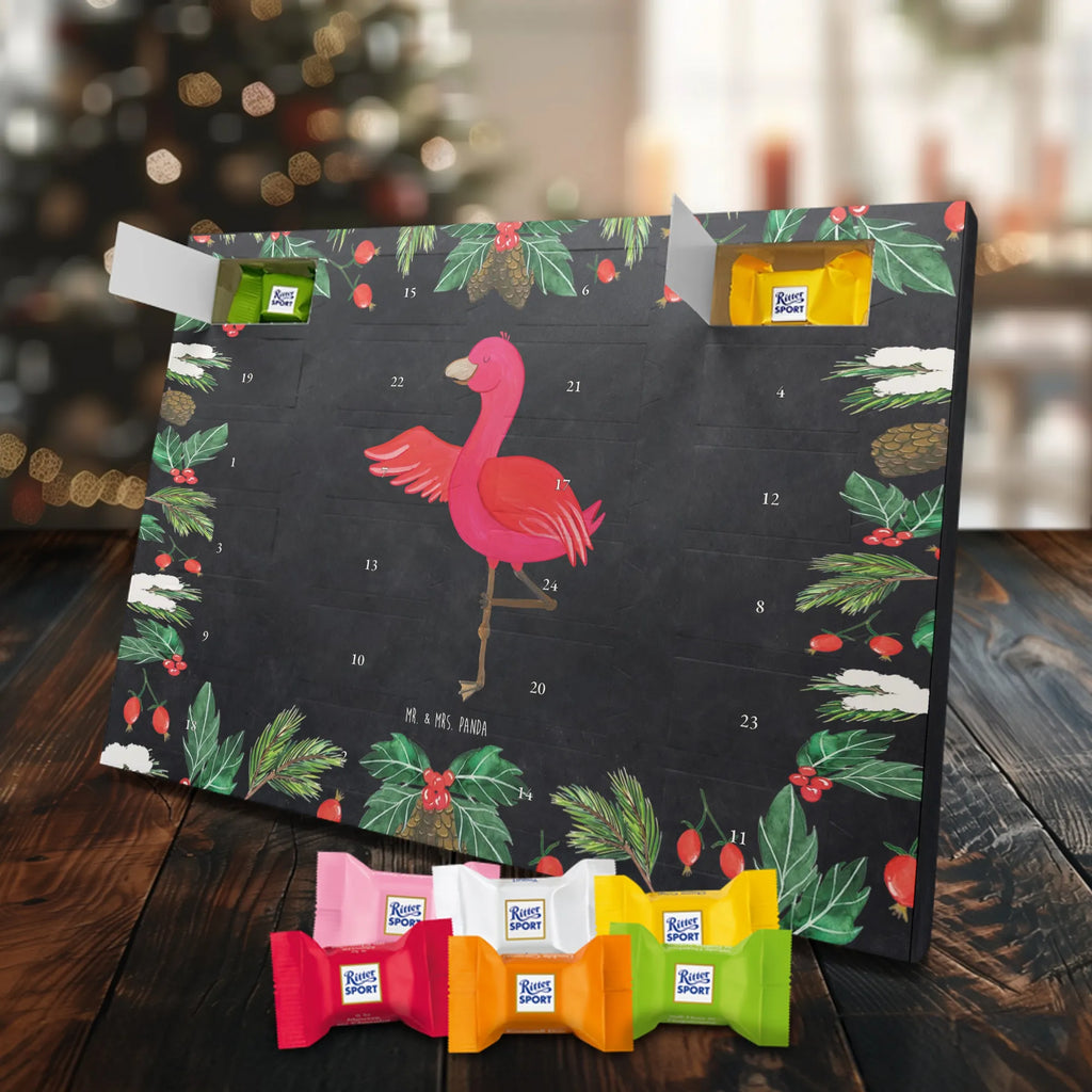Weihnachtskalender Flamingo Yoga schoko kalender, Weihnachtskalender, adventskalender schoko, adventskalender süßigkeiten, adventskalender pralinen, weihnachtskalender schoko, Adventskalender Schokolade, kalender schokolade, schokokalender, Weihnachtskalender Schokolade, Schokoladen-Weihnachtskalender, Schoko-Adventskalender, kalender weihnachten, Schokoladen Adventskalender, schokoladen kalender, schokoladenkalender, Schokoladen-Adventskalender, schokolade adventskalender, Weihnachten Adventskalender, Weihnachts Kalender, Schoko Adventskalender, schoko weihnachtskalender, Adventskalender, süßigkeiten kalender, pralinen adventskalender, süßigkeiten adventskalender, Flamingo, Ärger, Tiefenentspannung, Entspannung, Yoga, Achtsamkeit, Aufregen, Namaste, Yoga-Übung, Vogel