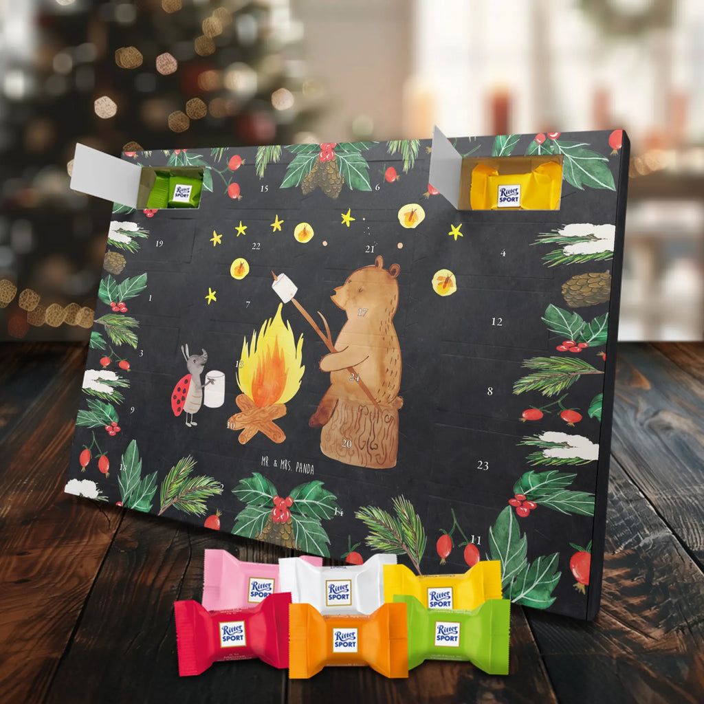adventskalender süßigkeiten Bär & Marienkäfer Lagerfeuer weihnachtskalender schoko, Schokoladen-Weihnachtskalender, adventskalender süßigkeiten, kalender weihnachten, Weihnachtskalender, adventskalender schoko, adventskalender pralinen, süßigkeiten kalender, Schokoladen Adventskalender, Weihnachten Adventskalender, Weihnachtskalender Schokolade, Schoko-Adventskalender, Schokoladen-Adventskalender, Adventskalender, süßigkeiten adventskalender, schokoladenkalender, schoko weihnachtskalender, Weihnachts Kalender, Schoko Adventskalender, schoko kalender, schokolade adventskalender, schokoladen kalender, Adventskalender Schokolade, schokokalender, pralinen adventskalender, kalender schokolade, Bär, Teddybär, Teddy, Lagerfeuer