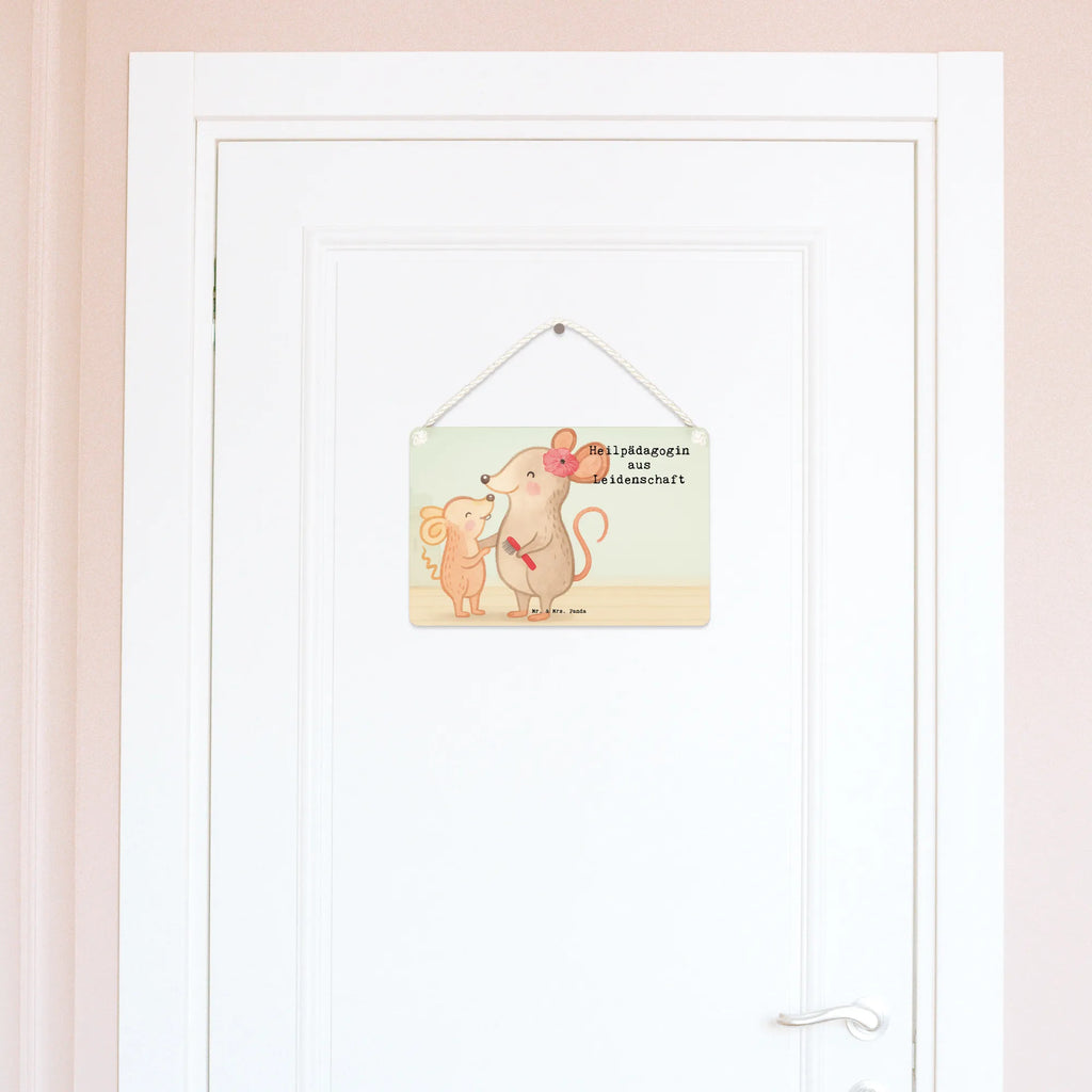 Schild Heilpädagogin Leidenschaft Design Küchenschild, Wandschild, Motivschild, holzbild, wandtafel, Holzschild, Dekoschild, hängeschild, dekotafel, Badschild, Türschild Familie, Spruchschild, dekoration schild, Schild, Türschild, Deko Wandtafel, Schild mit Spruch, Deko Schild, wandhänger, Holztafel, dekoschilder, sprüche schild, Geschenk, Schenken, Jubiläum, Danke, Dankeschön, Beruf, Ausbildung, Abschied, Rente, Kollege, Kollegin, Arbeitskollege, Mitarbeiter, Firma, Studium, Heilpädagogin, Heilpädagogik