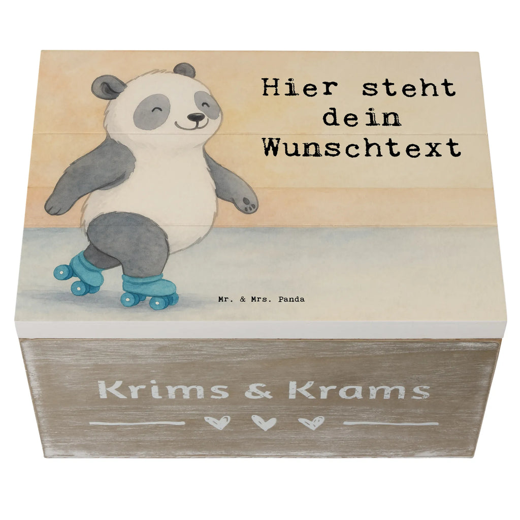 Personalisierte Holzkiste Panda Inliner fahren Design Holzkiste mit Namen, mit Namen, Dekokiste mit Namen, Holzkiste Personalisiert, Schatzkiste mit Namen, Truhe Personalisiert, Aufbewahrungsbox Personalisiert, Schatulle Personalisiert, Dekokiste Personalisiert, Geschenkbox Personalisiert, Erinnerungsbox mit Namen, Truhe mit Namen, Kiste Personalisiert, Erinnerungsbox Personalisiert, Aufbewahrungsbox mit Namen, Erinnerungskiste Personalisiert, GEschenkdose Personalisiert, Schatzkiste Personalisiert, Schatulle mit Namen, Kiste mit Namen, Geschenk, Schenken, Sport, Sportart, Hobby, Danke, Dankeschön, Auszeichnung, Gewinn, Sportler, Inlinern, Rollschuh fahren, Inliner fahren