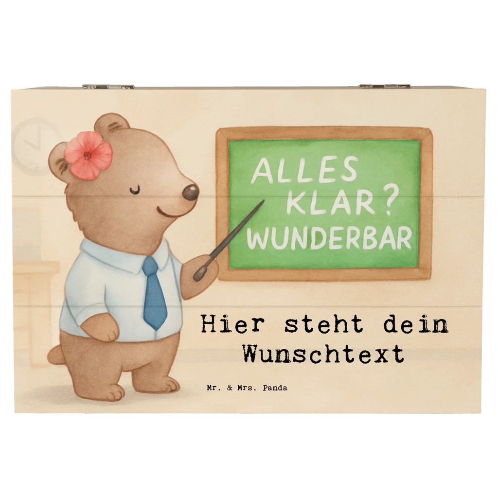 Personalisierte Holzkiste Dozentin Leidenschaft Design Schatulle Personalisiert, Kiste mit Namen, Holzkiste mit Namen, mit Namen, Aufbewahrungsbox Personalisiert, Schatzkiste Personalisiert, Holzkiste Personalisiert, Erinnerungsbox mit Namen, Dekokiste Personalisiert, Geschenkbox Personalisiert, Truhe Personalisiert, Dekokiste mit Namen, Schatulle mit Namen, Kiste Personalisiert, Erinnerungskiste Personalisiert, Schatzkiste mit Namen, Erinnerungsbox Personalisiert, Aufbewahrungsbox mit Namen, GEschenkdose Personalisiert, Truhe mit Namen, Geschenk, Schenken, Jubiläum, Danke, Dankeschön, Beruf, Ausbildung, Abschied, Rente, Kollege, Kollegin, Arbeitskollege, Mitarbeiter, Firma, Tutorin, Dozentin, Professorin, Uni, Akademikerin, Unterricht, Vorlesung, Universität