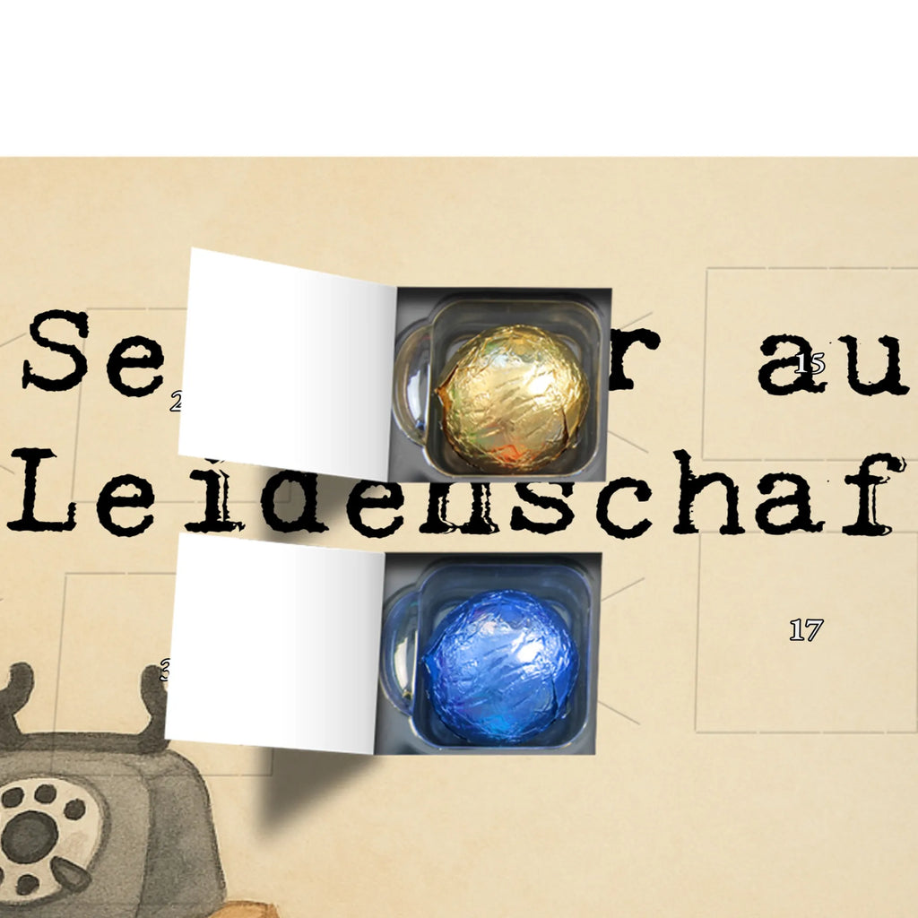 Adventskalender Sekretär Leidenschaft Design adventskalender mit süßigkeiten, Schoko Adventskalender, Adventskalender, adventskalender süßigkeiten, kalender schokolade, schokoladen kalender, adventskalender mit schokolade, schoko weihnachtskalender, süßigkeiten kalender, schoko kalender, advent kalender, adventskalender mit pralinen, Schokoladen Adventskalender, Weihnachtskalender Schokolade, schokoladenkalender, Weihnachtskalender, süßigkeiten adventskalender, pralinen adventskalender, adventskalender pralinen, weihnachtskalender schoko, Adventskalender Schokolade, schokolade adventskalender, schokokalender, Arbeitskollege, Kollegin, Kollege, Rente, Danke, Abschied, Dankeschön, Ausbildung, Beruf, Jubiläum, Schenken, Geschenk, Firma, Mitarbeiter