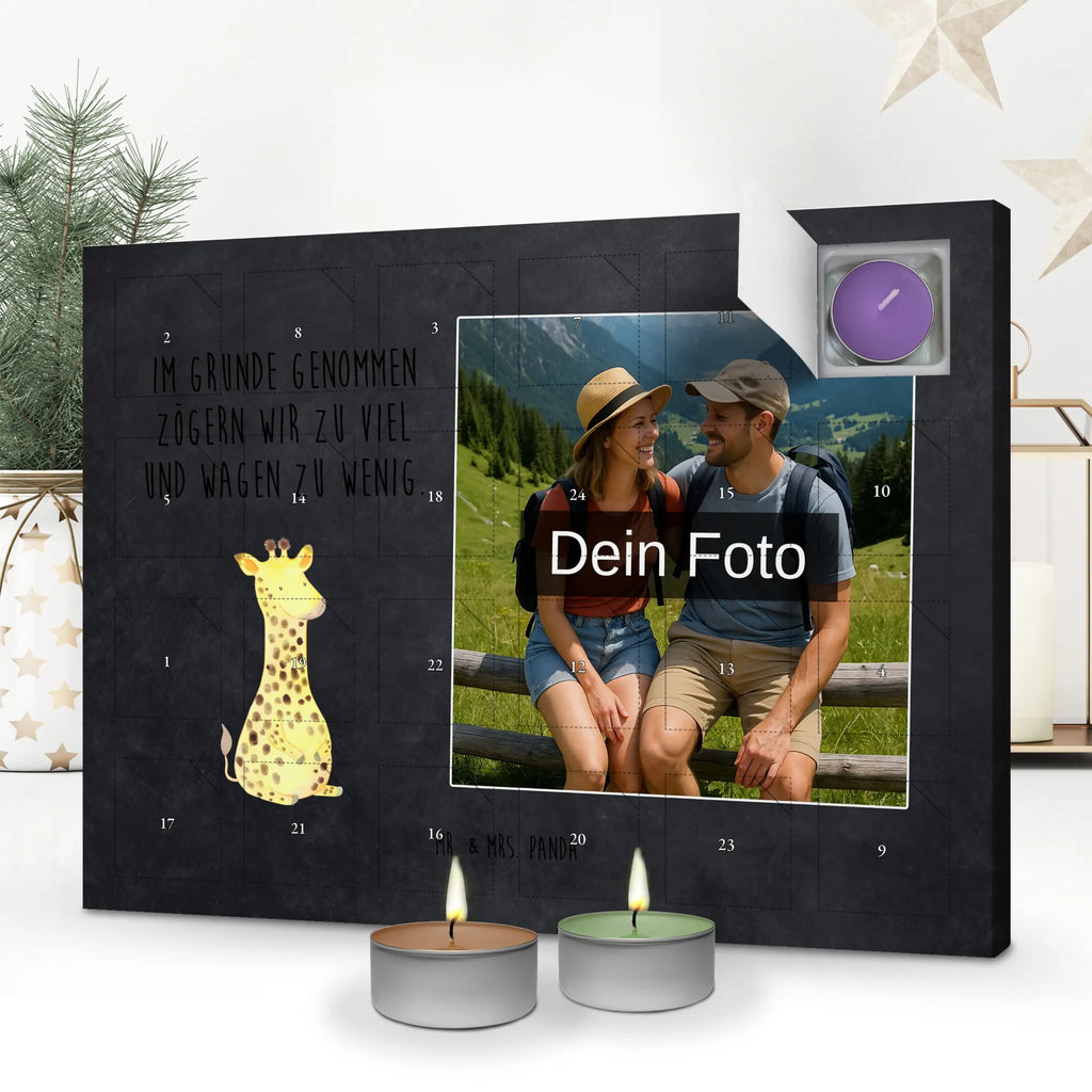 Personalisierter Duftkerzen Foto Adventskalender Giraffe Zufrieden Personalisierter Duftkerzen Foto Adventskalender, Afrika, Wildtiere, Abenteuer, Giraffe, Glück, Zufrieden
