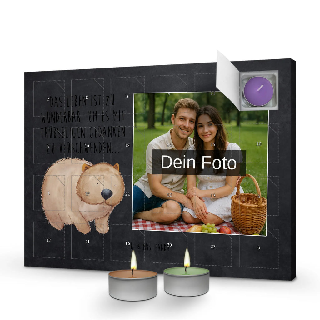Personalisierter Duftkerzen Foto Adventskalender Wombat Personalisierter Duftkerzen Foto Adventskalender, Lustige Sprüche, Tiere, Tiermotive, Gute Laune, Spruch, Wombat, Motivation, Australien, Das Leben Ist schön