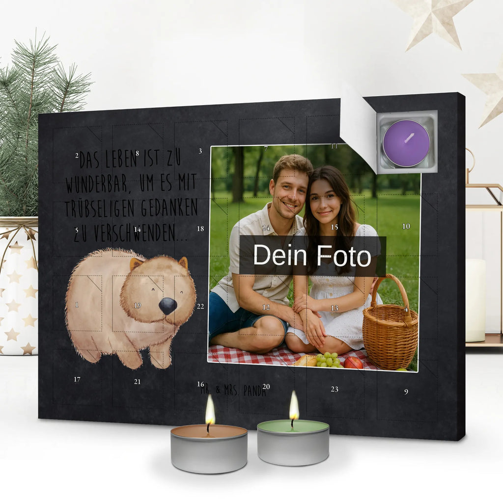Personalisierter Duftkerzen Foto Adventskalender Wombat Personalisierter Duftkerzen Foto Adventskalender, Lustige Sprüche, Tiere, Tiermotive, Gute Laune, Spruch, Wombat, Motivation, Australien, Das Leben Ist schön