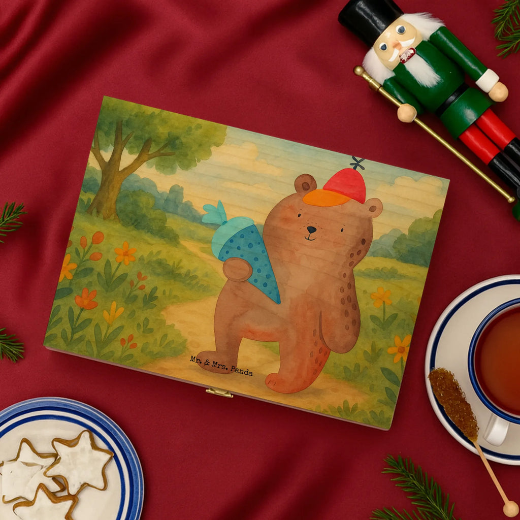 tee organizer Bär Schultüte Design holzteebox, tee organizer, aufbewahrung tee, tee kiste, tee organizer box, teebeutel behälter, teekasten, tee beutel halter, teebeutelbox, aufbewahrungsbox tee, teeaufbewahrungsbox, aufbewahrungsbox für teebeutel, teebeutel organizer, vorratsbox tee, teebox für teebeutel, teebehälter, holzteekiste, teebeutel aufbewahrung, teebox, teeaufbewahrung, box für teebeutel, teedose, tee sortierbox, teebeutel aufbewahrungsbox, teekiste, box für tee, Teddy, Bär, Teddybär, Schule Geschenk, Bär Motiv, Schulbeginn, Einschulung Geschenk, Erster Schultag Geschenk, Schulanfang, Schultüte, Grundschule