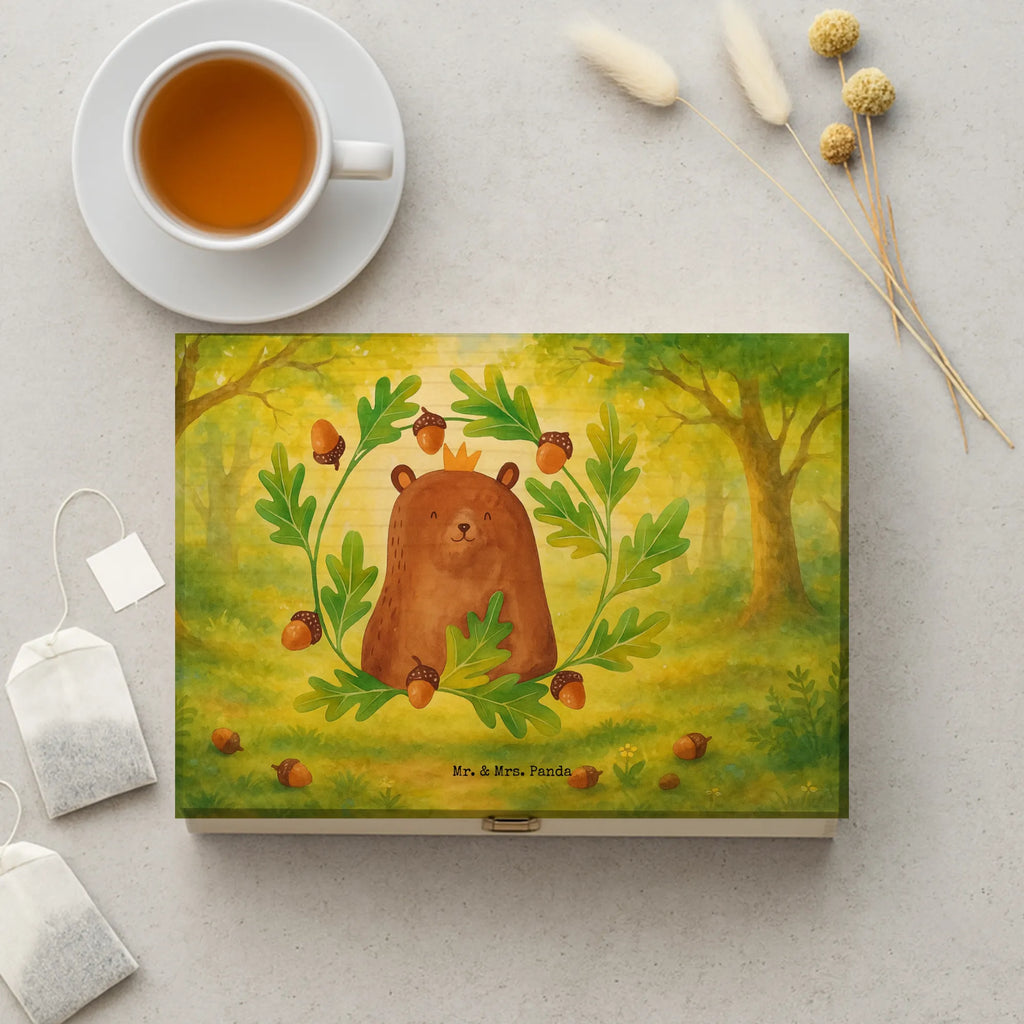 Teekiste Bär König Design teebox für teebeutel, teeaufbewahrungsbox, teebeutelbox, tee beutel halter, box für tee, aufbewahrungsbox tee, teedose, holzteebox, teebeutel behälter, teeaufbewahrung, aufbewahrungsbox für teebeutel, tee sortierbox, tee kiste, box für teebeutel, holzteekiste, teekasten, teebeutel organizer, teebox, teebeutel aufbewahrung, teebehälter, vorratsbox tee, tee organizer box, teebeutel aufbewahrungsbox, tee organizer, teekiste, aufbewahrung tee, Teddy, Bär, Teddybär, Vatertag, bester Papa, bester Vater, weltbester Papa, Papa Bär, Daddy, Papi, Papa, Vater, Dad