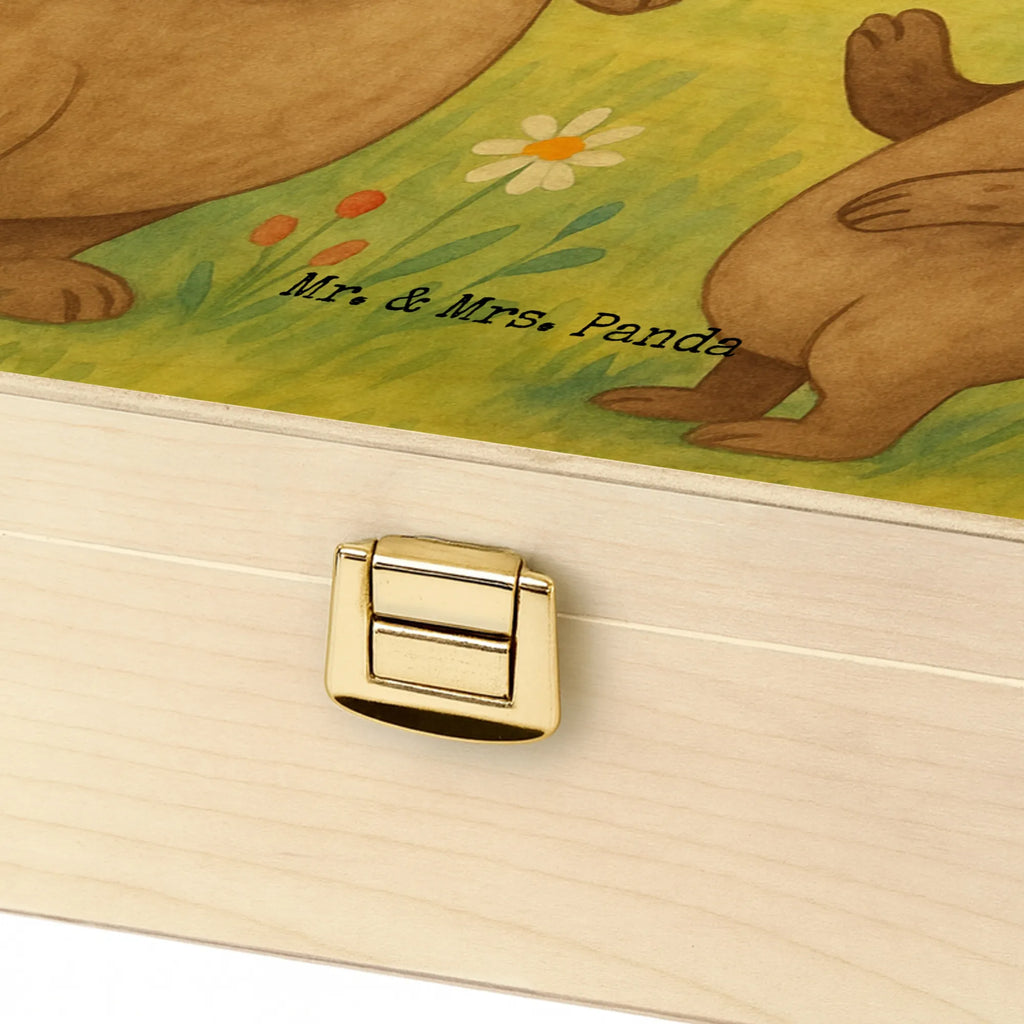 teebox Bären mit Hut Design teekiste, tee sortierbox, tee beutel halter, teekasten, teebeutel behälter, aufbewahrung tee, tee organizer, aufbewahrungsbox tee, holzteekiste, teebox für teebeutel, tee organizer box, aufbewahrungsbox für teebeutel, holzteebox, box für tee, teebeutel organizer, teebeutel aufbewahrung, teebeutelbox, teeaufbewahrungsbox, teedose, box für teebeutel, teebeutel aufbewahrungsbox, vorratsbox tee, tee kiste, teeaufbewahrung, teebehälter, teebox, Muttertag, Vatertag, Mama, Papa, Oma, Opa, Familie, Schwester, Bruder, Kinder, Bären, Lieblingsmensch, Bär, Vater-Sohn, Vorbild, Kind, Sohn, Daddy, Family, Papi, Vater, Paps, Söhne, Dad