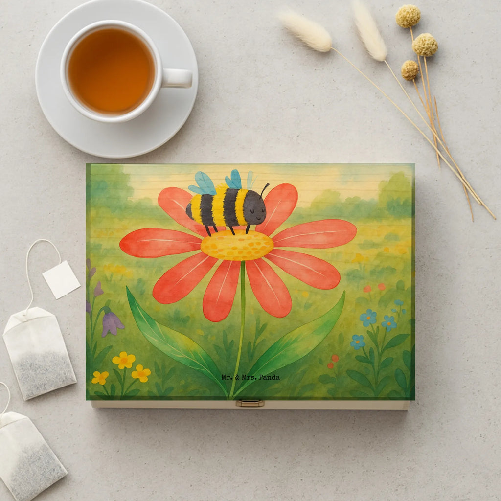 box für teebeutel Hummel Blume Design teebeutel aufbewahrungsbox, box für tee, teeaufbewahrung, holzteekiste, tee beutel halter, tee kiste, aufbewahrungsbox für teebeutel, teebeutel aufbewahrung, teebeutel behälter, teebeutelbox, teebehälter, teebox, teebeutel organizer, tee organizer, aufbewahrungsbox tee, tee organizer box, teedose, tee sortierbox, box für teebeutel, teekiste, aufbewahrung tee, teekasten, teebox für teebeutel, holzteebox, teeaufbewahrungsbox, vorratsbox tee, lustige Sprüche, Tiere, Tiermotive, Gute Laune, Hummel, Blume, Wespe, Feld, Flauschig, Natur, Biene, Hummeln