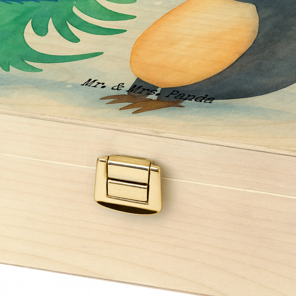  penguin Christmas tree Design Christmas time, snow