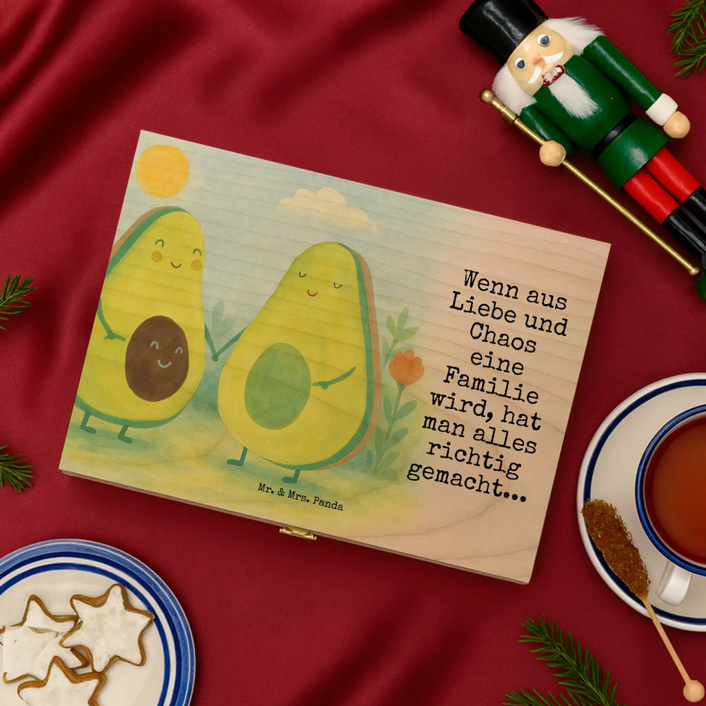 Teebox Holz Avocado Pärchen Design teekiste, teedose, tee organizer box, teebeutel organizer, teebeutelbox, teeaufbewahrungsbox, teebeutel aufbewahrung, box für tee, teebeutel behälter, holzteebox, tee beutel halter, teebehälter, teebeutel aufbewahrungsbox, box für teebeutel, aufbewahrung tee, teebox für teebeutel, aufbewahrungsbox für teebeutel, teeaufbewahrung, vorratsbox tee, teebox, tee sortierbox, tee kiste, teekasten, tee organizer, aufbewahrungsbox tee, holzteekiste, Avocado, Veggie, Vegan, Gesund, Familie, Babyshower, Schwangerschaft, Liebe, Kinder, Avocuddle, Hochzeit, Avocados, Geburt, Babyparty