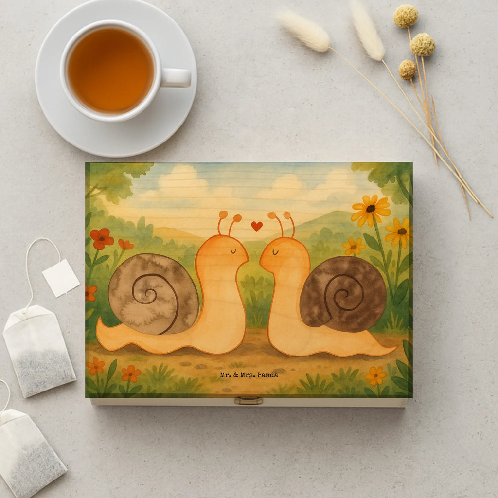 tee organizer Schnecken Liebe Design vorratsbox tee, teebehälter, teeaufbewahrung, tee sortierbox, holzteebox, teekasten, aufbewahrungsbox tee, tee beutel halter, aufbewahrung tee, teebeutel aufbewahrung, box für teebeutel, teebeutelbox, teebeutel behälter, teedose, tee kiste, teekiste, teebeutel organizer, holzteekiste, tee organizer box, teebeutel aufbewahrungsbox, teebox, tee organizer, teebox für teebeutel, aufbewahrungsbox für teebeutel, teeaufbewahrungsbox, box für tee, Freundin, Freund, Liebe, Liebesgeschenk, Jahrestag, Verlobung, Partner, Ehemann, Ehefrau, Heiraten, Heiratsantrag, Hocheitstag