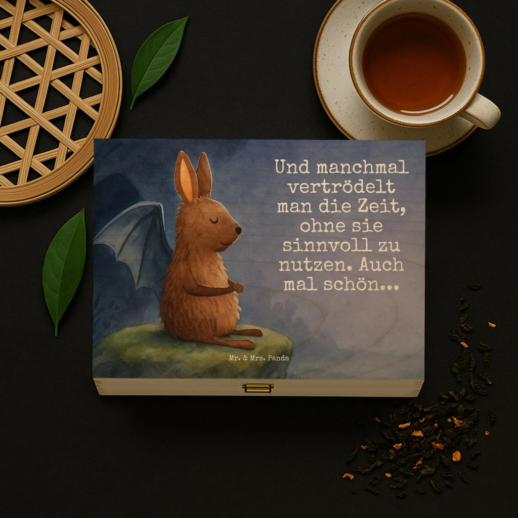 teebeutel aufbewahrung Fledermaus Sitzen Design teebehälter, holzteebox, box für tee, teebeutel behälter, tee sortierbox, holzteekiste, tee beutel halter, teekasten, teebox für teebeutel, teebeutel organizer, teebox, teebeutel aufbewahrung, box für teebeutel, teeaufbewahrung, aufbewahrung tee, aufbewahrungsbox für teebeutel, tee kiste, teebeutelbox, teebeutel aufbewahrungsbox, teeaufbewahrungsbox, vorratsbox tee, tee organizer box, aufbewahrungsbox tee, teekiste, teedose, tee organizer, lustige Sprüche, Tiere, Tiermotive, Gute Laune, Fledermaus, Fledermäuse, entspannen, Motivation